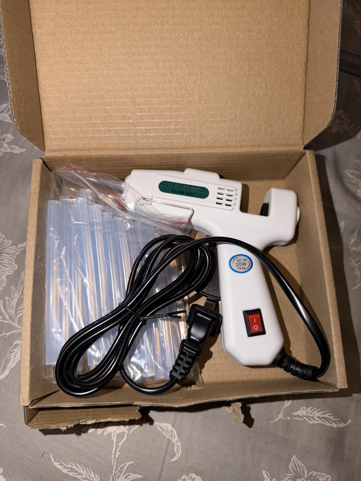 Krightlink Mini Hot Glue Gun Kit with 30 Glue Sticks 20w Fast Preheating customer photo 1