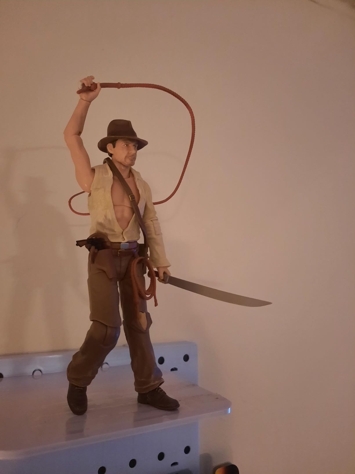 Indiana Jones and The Temple of Doom Adventure Series (Temple of Doom) Action Figure, 6-inch, Toys for Kids Ages 4 and Up customer photo 1