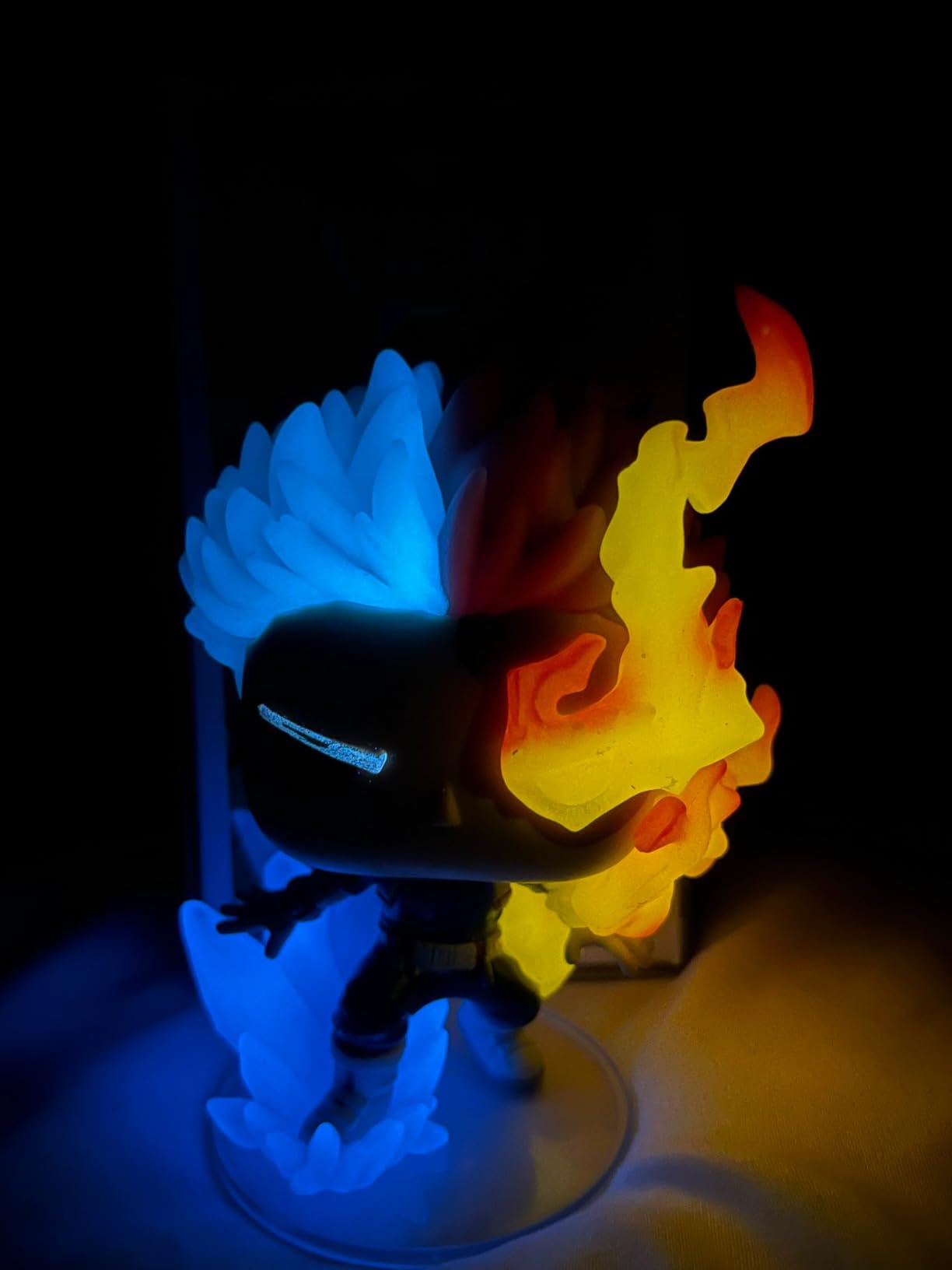 Funko POP! Animation My Hero Academia Shoto Todoroki (Glow in the Dark), Exclusive customer photo 1