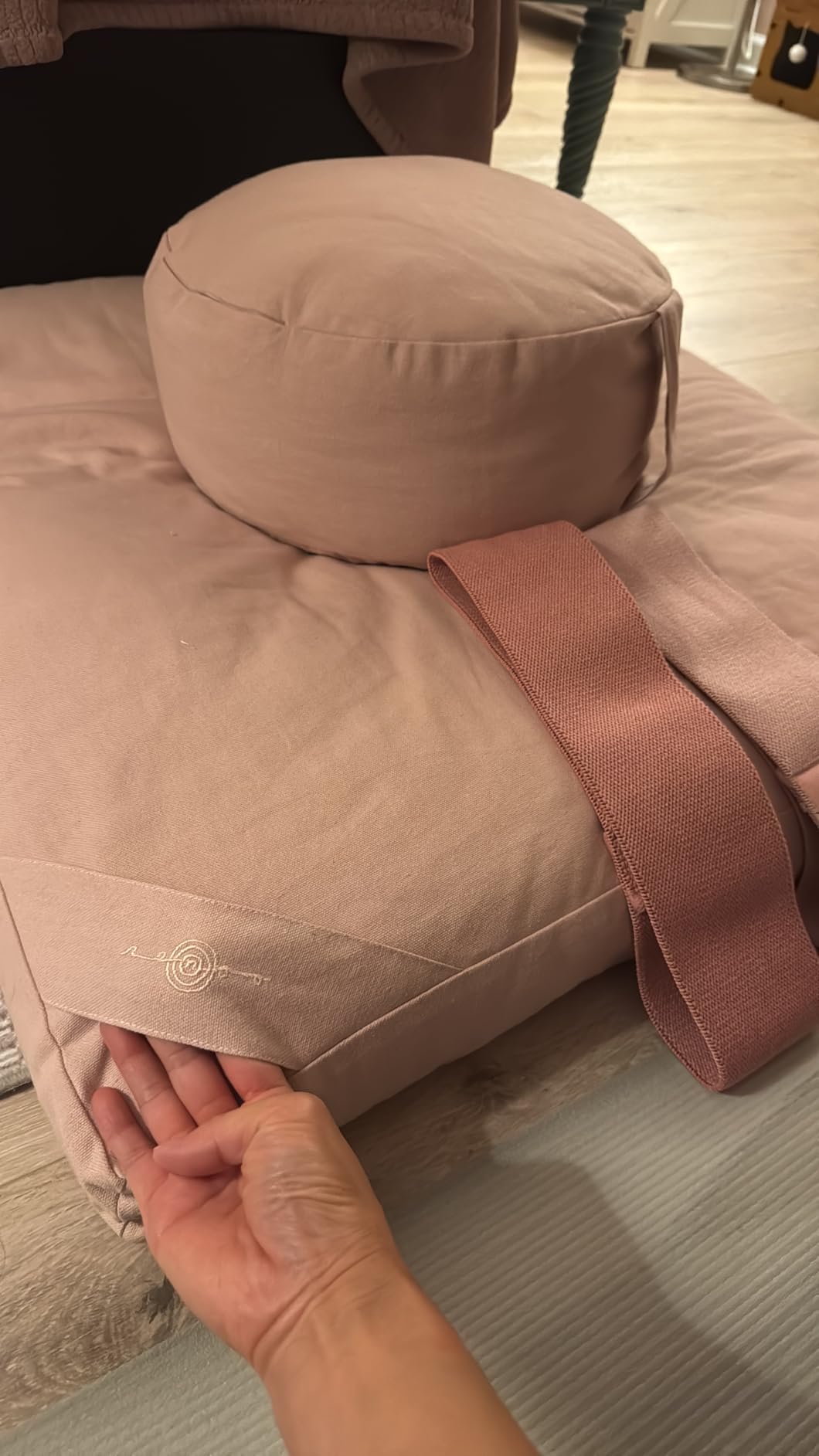renoo Meditation Cushion Set - Zafu Meditation Pillow and Zabuton Floor Cushion - Adjustable Organic Buckwheat and Cotton Fill - GOTS Certified Cotton Washable Covers - 30x30x10 - Multiple Colors customer photo 1