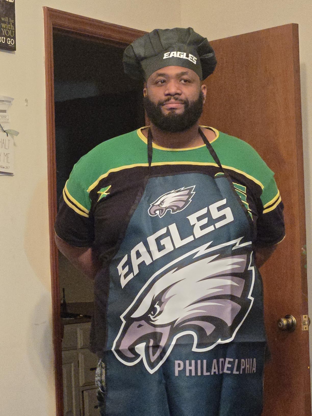 Mojo Licensing Philadelphia Eagles Apron Chef Hat Set Full Color Universal Size Tie Back Grilling Tailgate BBQ Cooking Host customer photo 2