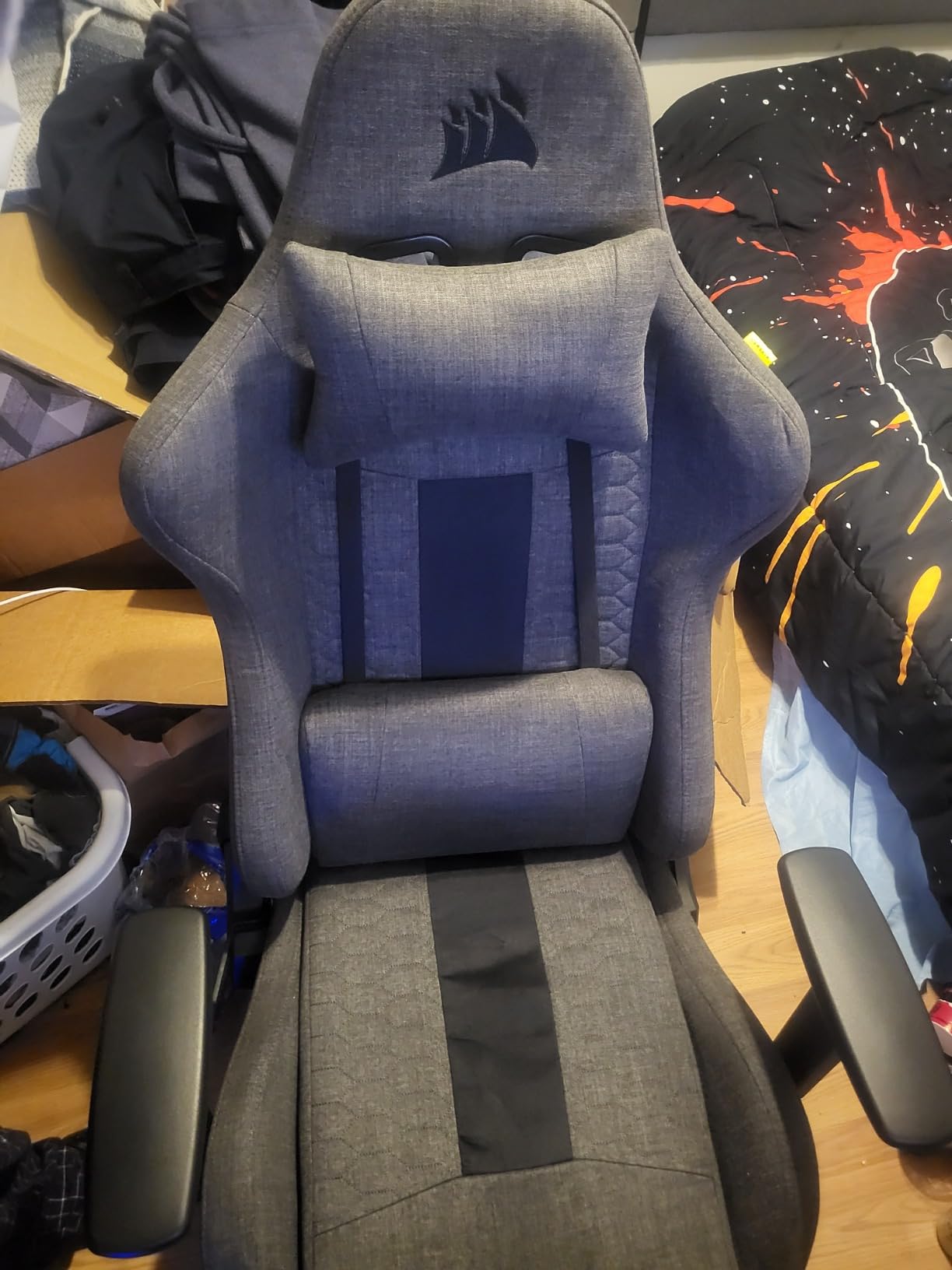 Corsair TC100 Relaxed Gaming Chair - Fabric - Racing-Inspired Design - Lumbar Pillow - Detachable Memory Foam Neck Pillow - Adjustable Seat Height - Adjustable Armrests - Gray and Black customer photo 2