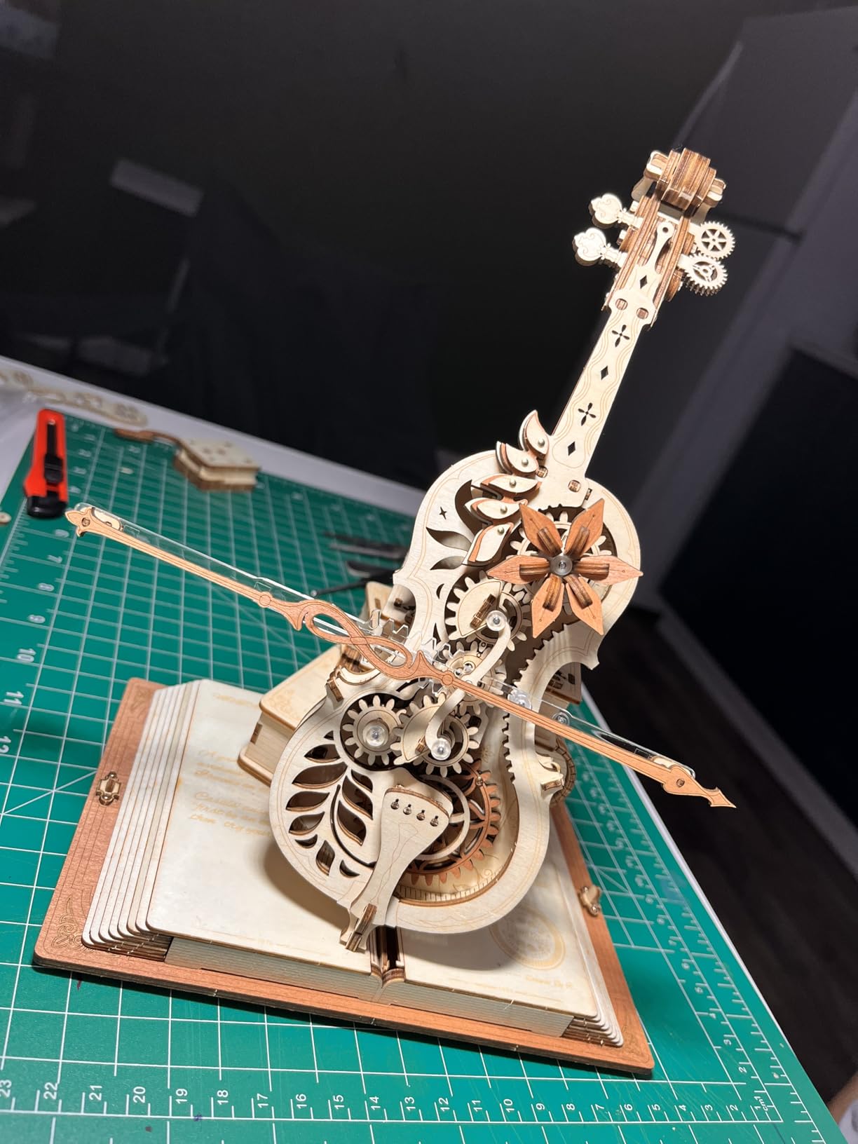 ROKR 3D Puzzles for Adults 1:5 Scale Cello Model Kit with Base 199pcs Wooden Music Box Building Kit Desk Gift for Men Women Hobby for Adults customer photo 2