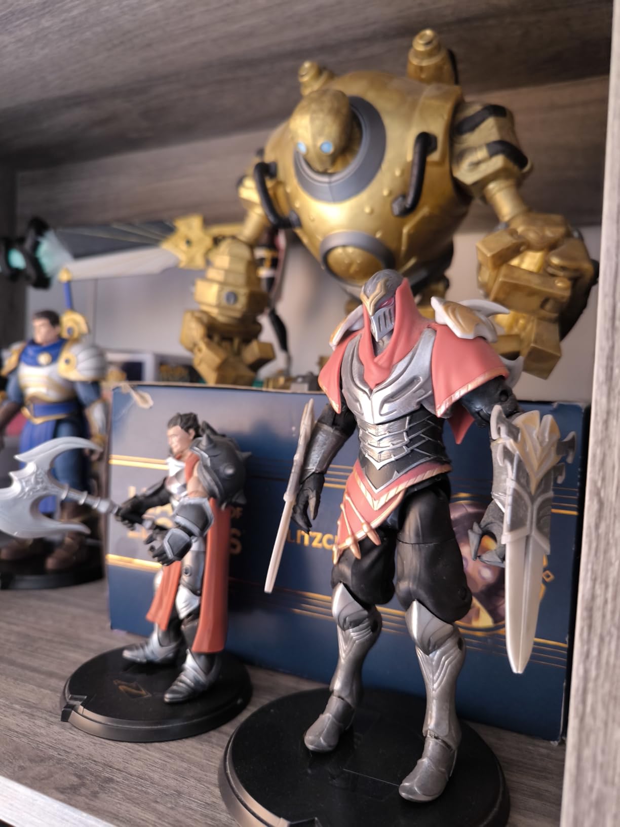 League of Legends, Official Nasus Premium Collectible Action Figure with Base, Over 8-Inches Tall, The Champion Collection, Collector Grade, Ages 14 and Up customer photo 1