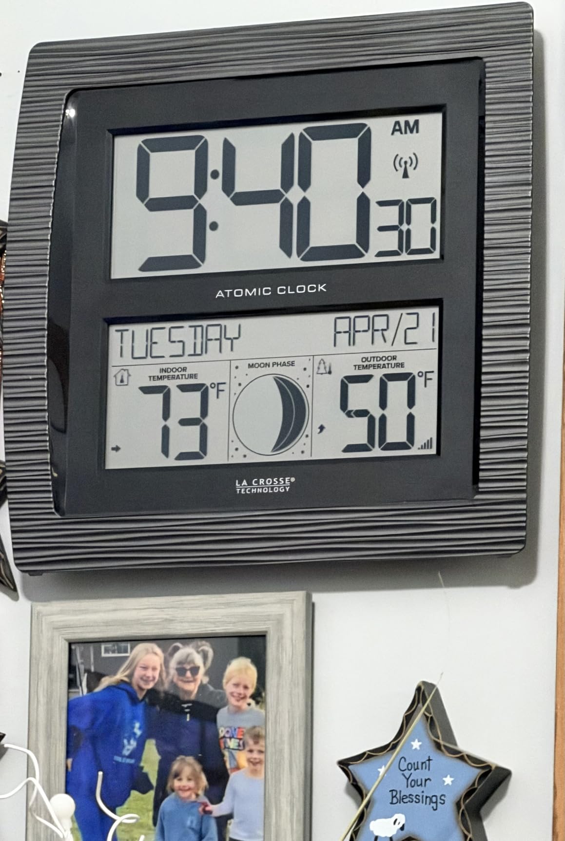 La Crosse Technology BBB86118-INT Curved Atomic Digital Clock with Moon Phase & Temperature customer photo 2