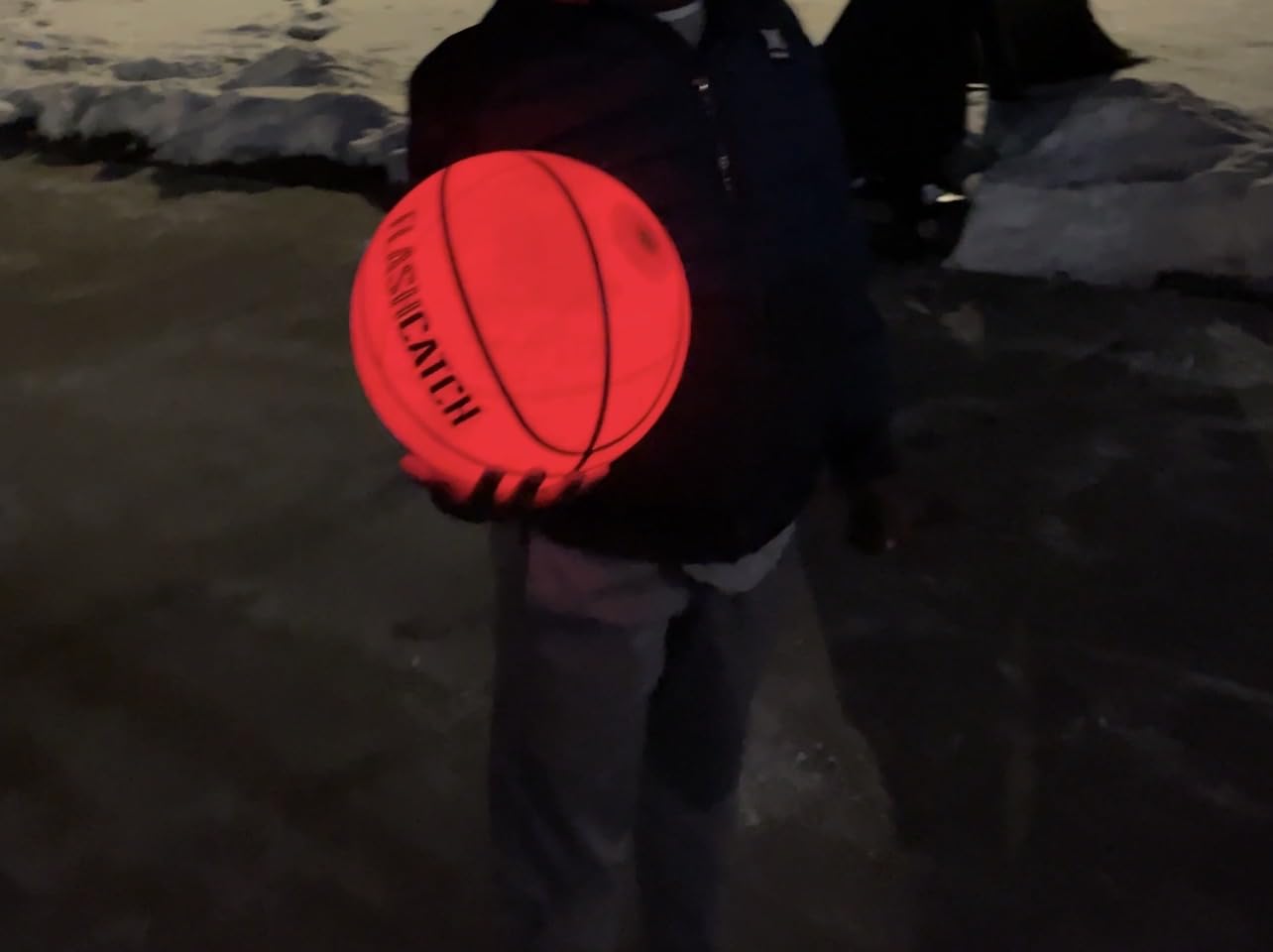 FlashCatch Light Up Basketball - Glow in The Dark - Sports Gear Accessories Gifts for Boys 8-15+ Year Old - Kids Teens Gift Birthday Ideas - Teen Boy Toys Ages 8 9 10 11 12 13 14 15 Outdoor Teenager | Sports Gear Accessories Gifts - Kids Teens Gift Birthday Ideas - Teen Boy Toys Ages 8 9 10 11 12 13 14 15 Outdoor Teenager customer photo 1