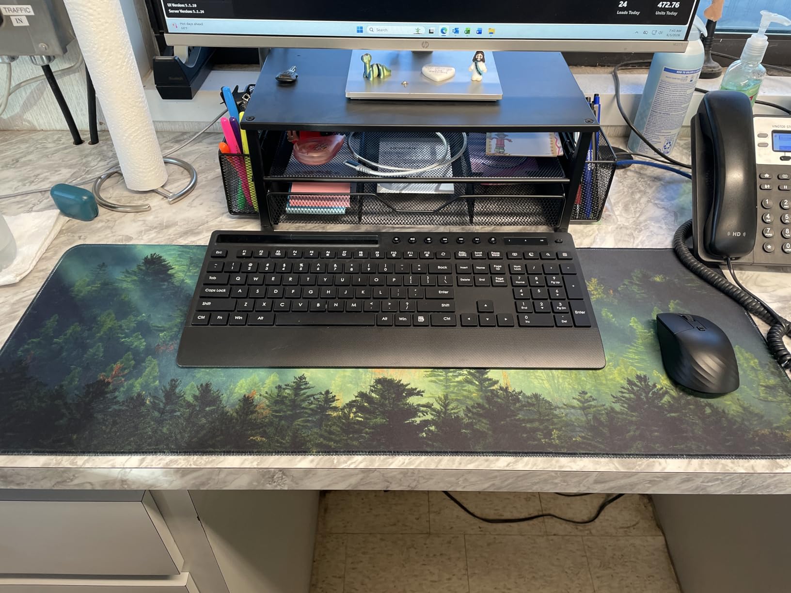 Mouse Pad, Office Desk Mat Large Gaming Keyboard Pad, 31.5X11.8In, Green Forest customer photo 1