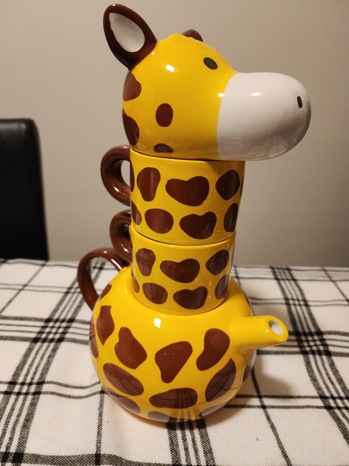 RORA Giraffe Tea Kettle with 2 Tea Cups Set, Hand-painted Ceramic Teapot Set for Coffee Latte Milk Tea Flower and Fruit Tea （17 oz/500 ml） customer photo 2