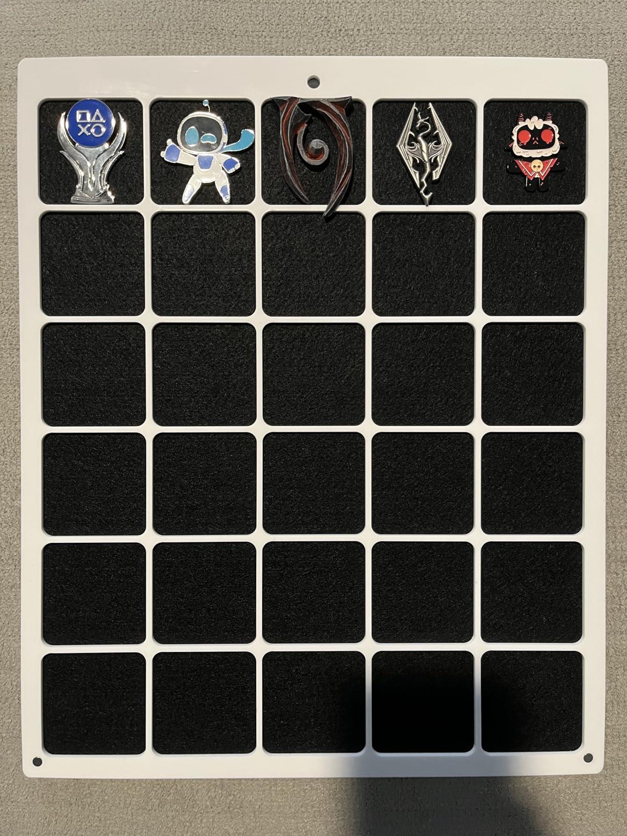 HIIMIEI Acrylic Pin Display Board, 11x14 Double Sided Pin Holder 30 Grids customer photo 1