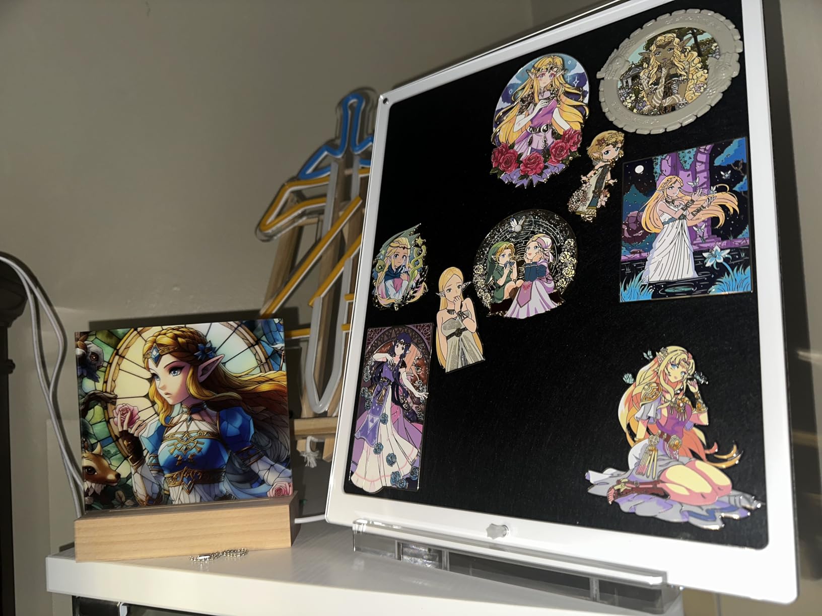 HIIMIEI Acrylic Pin Display Board, 11x14 Double Sided Pin Holder 30 Grids customer photo 2