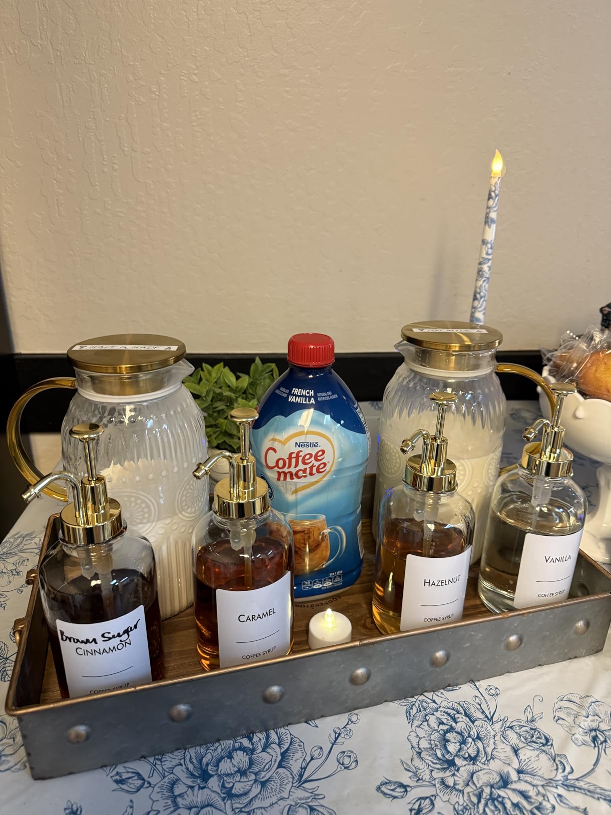 16.9 oz (500 ml) Coffee Syrup Dispenser Set- 4 Glass Bottles with Gold Pumper and Syrup Labels - Precise Dispensing and Stylish Addition to Coffee Shop, Cafe or Home Bar customer photo 1