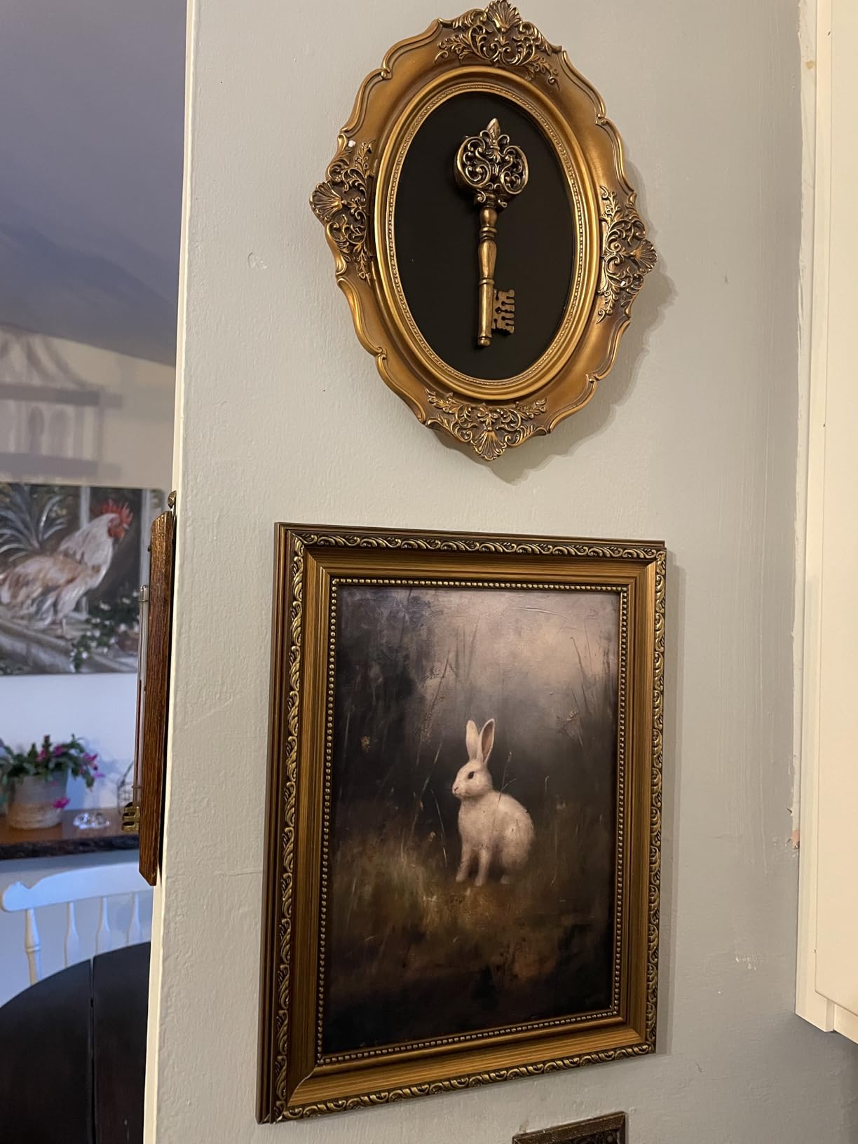 S-MANTIS Vintage Wall Sculpture, Antique Pediment Hallway Wall Art, Hand Painted Bird With Exquisite Wing And Feather Details, Aesthetic Room Decor Unique Gift customer photo 2