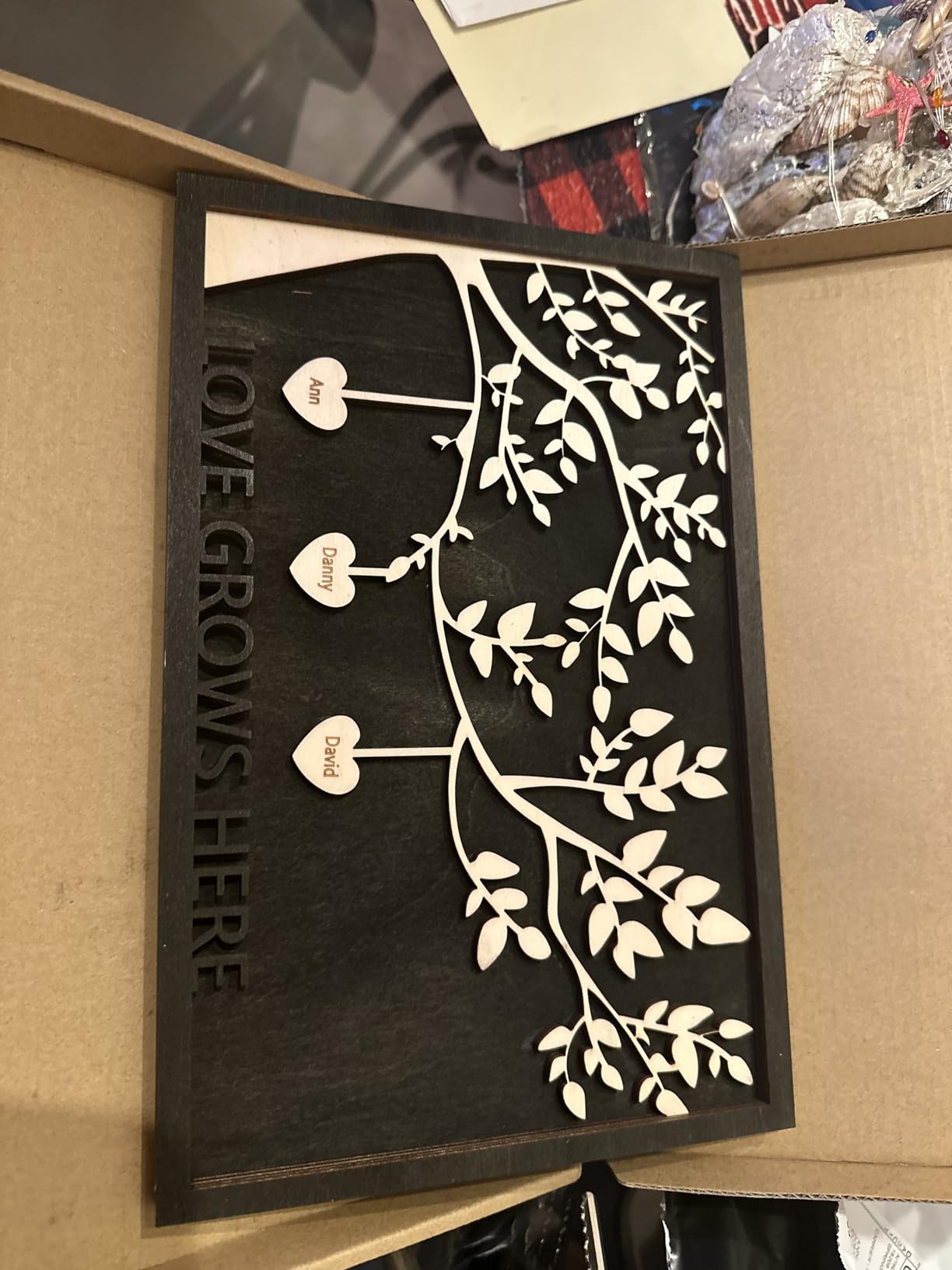 Mom Gifts,Personalized Family Sign with 2-9 Names Custom Name Sign Wooden Family Tree Frame Engraved Wood Plaque Home Decor Birthday Gift for Mother Women (4 names) customer photo 1