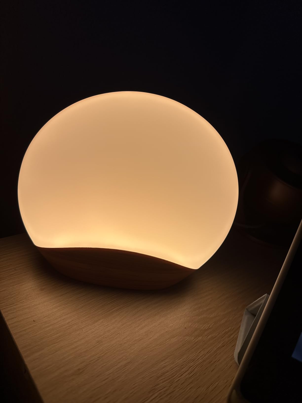 REACHER Wood Grain Sunrise Alarm Clock and Sound Machine Nightlight | Digital Dimmable Clock for Bedroom, 26 Sleep Sounds, White Noise Machine for Baby, Adults, Wake Up Light Alarm Clock for Kids customer photo 2
