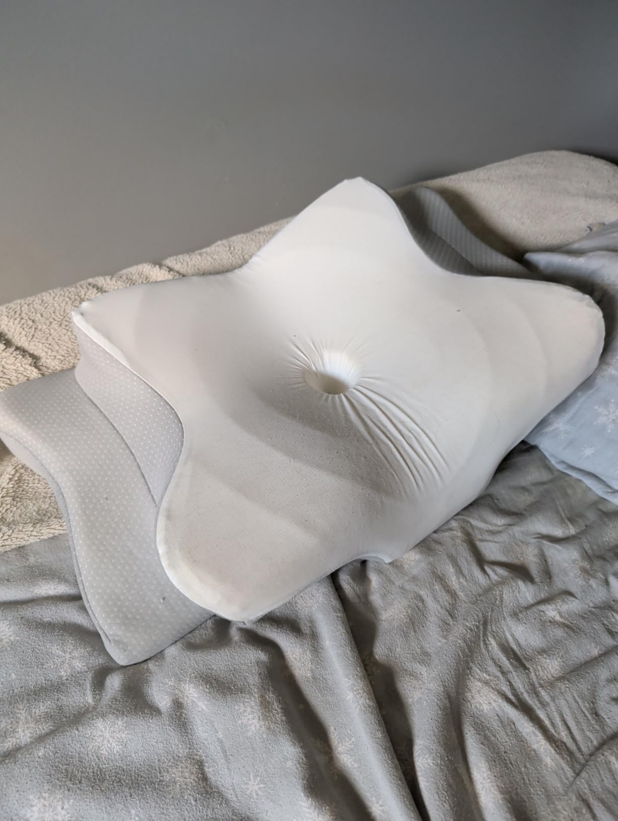 Ultra Pain Relief Cooling Pillow for Neck Support, Adjustable Cervical Pillow Cozy Sleeping, Odorless Ergonomic Contour Memory Foam Pillows, Orthopedic Bed Pillow for Side Back Stomach Sleeper customer photo 1