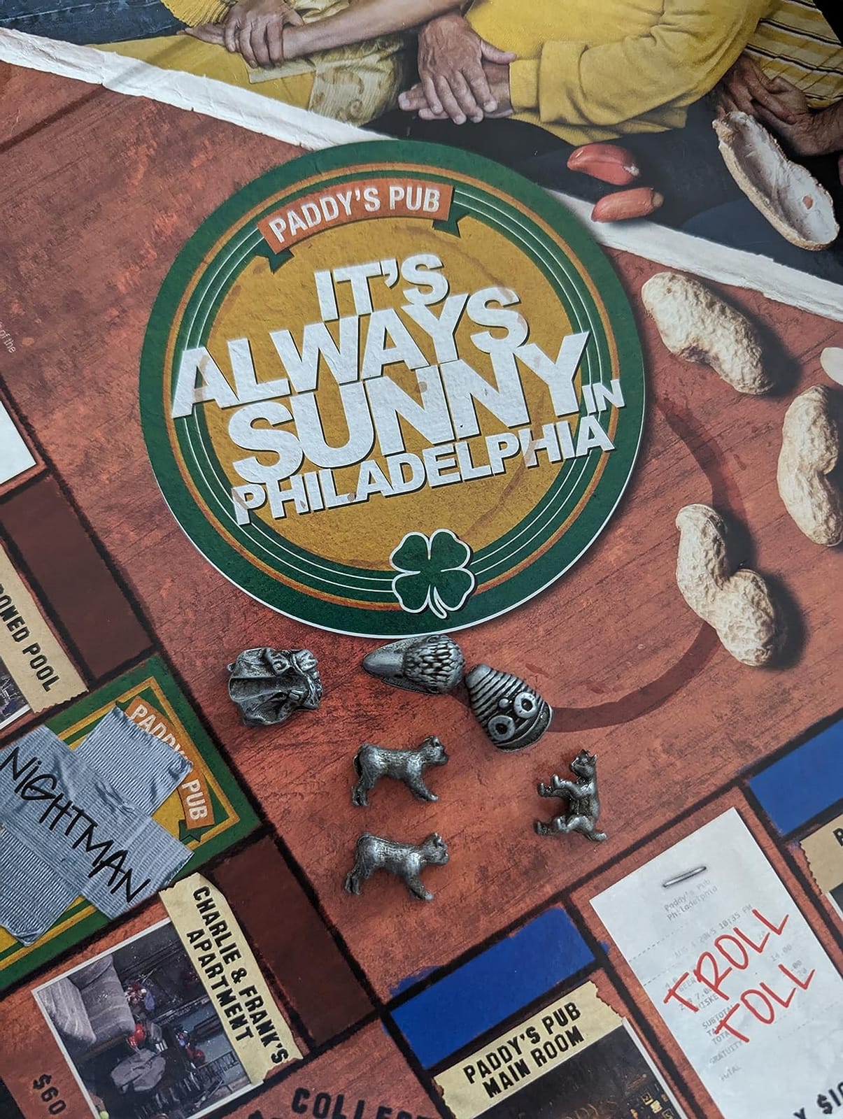 Monopoly It’s Always Sunny in Philadelphia | Officially Licensed Monopoly Board Game | Award Winning FX Sitcom customer photo 2