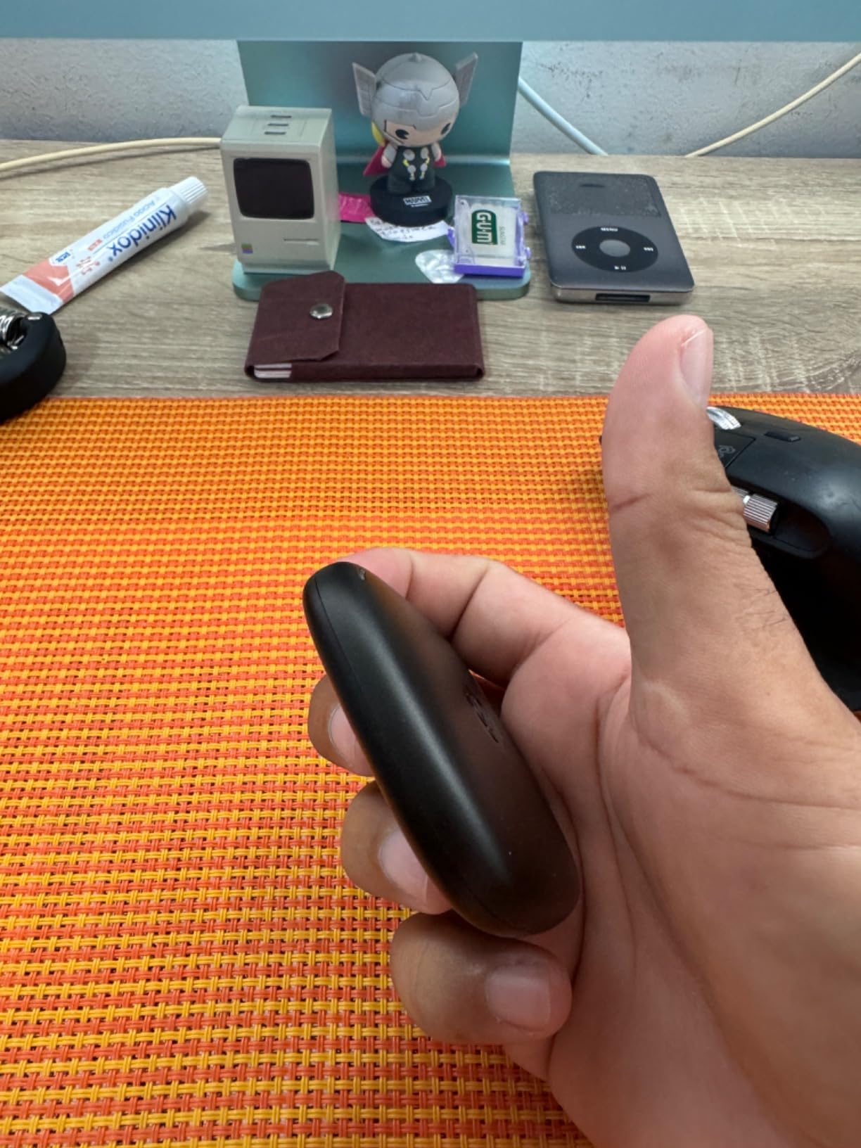 Synology BeeDrive 2TB │ Simultaneously Back up Windows Files & iOS/Android Photos │ Transfer Files from Smartphone to PC Over Wi-Fi customer photo 1