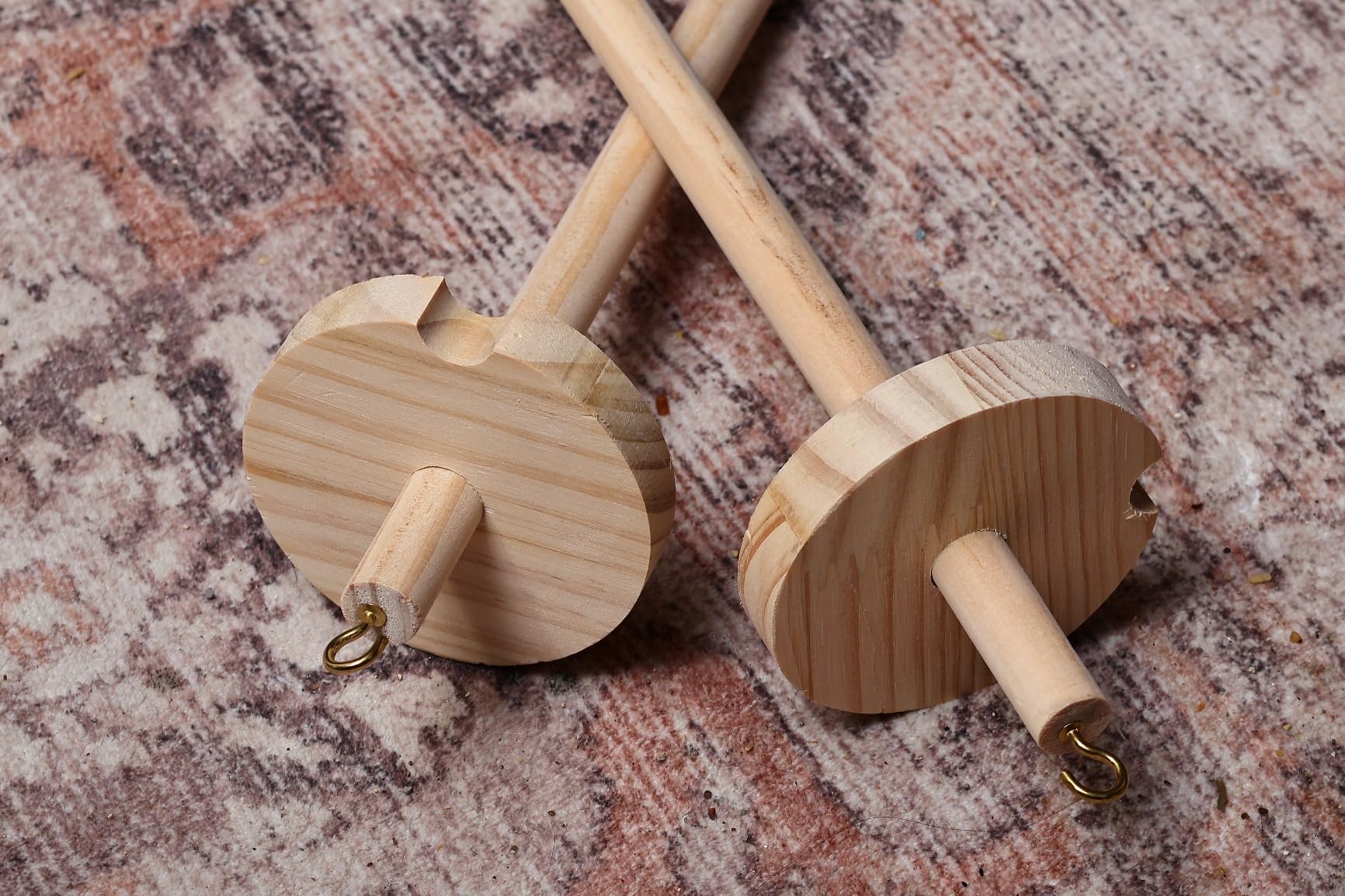 2pcs Drop Spindle Yarn Hand Spindle Wooden Weaving Spindle Whorl Yarn Spin Tool for Beginners DIY Spinning Crafts Supply customer photo 2