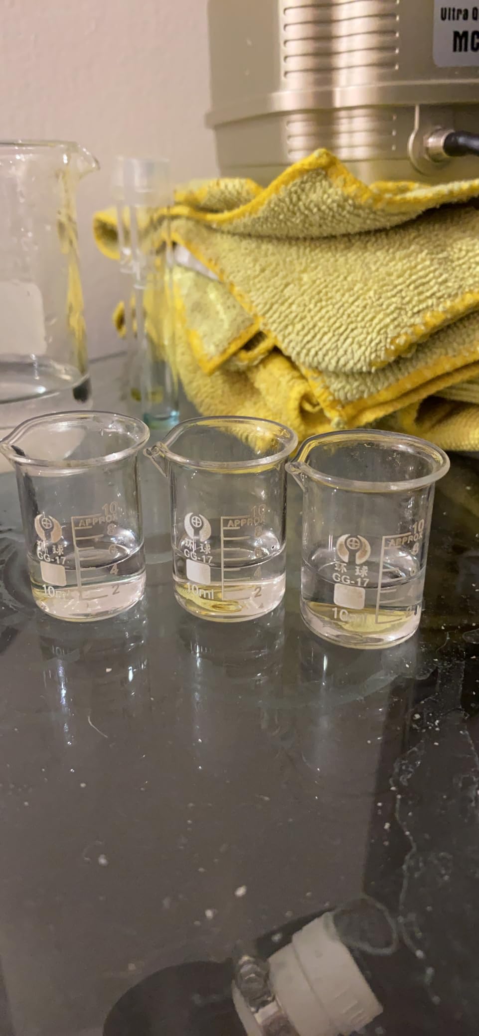 PATIKIL 3Pcs 10ml Low Form Glass Beaker, 3.3 Borosilicate Glass Graduated Printed Scale Measuring Cups with Spout for Kitchen Lab Liquids customer photo 2