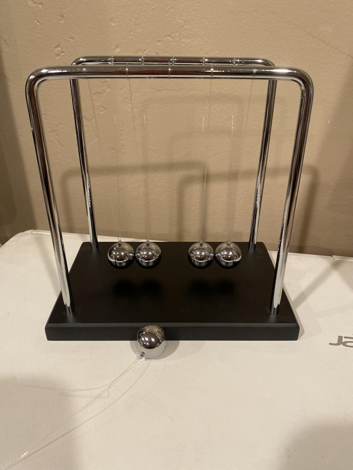 SEVNPRIME 5 Large Beads Newton's Cradle Balance Balls Desk Toys Office Decorations with Black Wooden Base Desk Balance Balls Fun Science Physics Toys for Office/Bedroom/Living Room customer photo 1