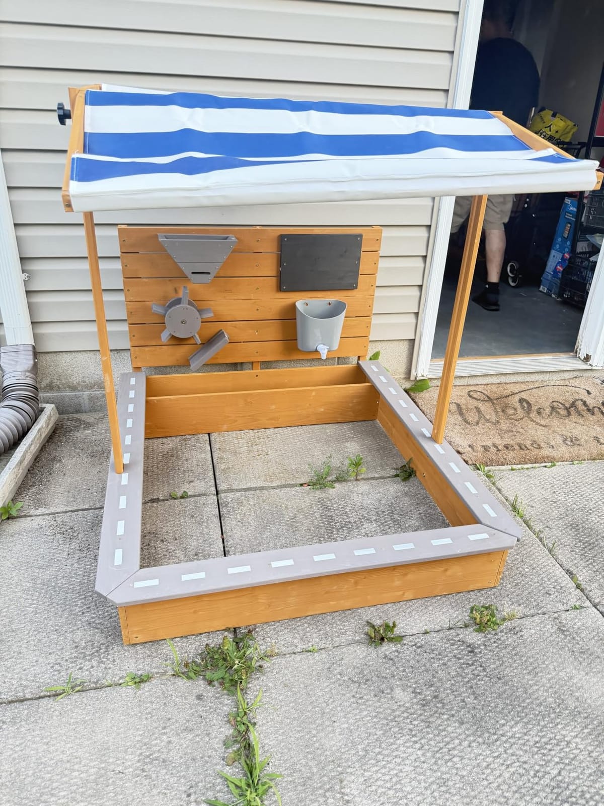 Kids Large Wooden SandBoxes with Roof, Pipleo Outdoor Sand Box Play w/Canopy for Backyard Garden Beach, Sand Pit for Beach Patio Outdoor, [Adjustable Cover & Funnel & Drawing Board] - Brown Oak customer photo 1