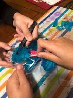 National Geographic Glow in the Dark Frog Dissection Lab for Kids | Synthetic Frog, Glow in the Dark Bones, Realistic Organs, Dissection Tools, Anatomy Learning, Biology STEM Activity customer photo 1