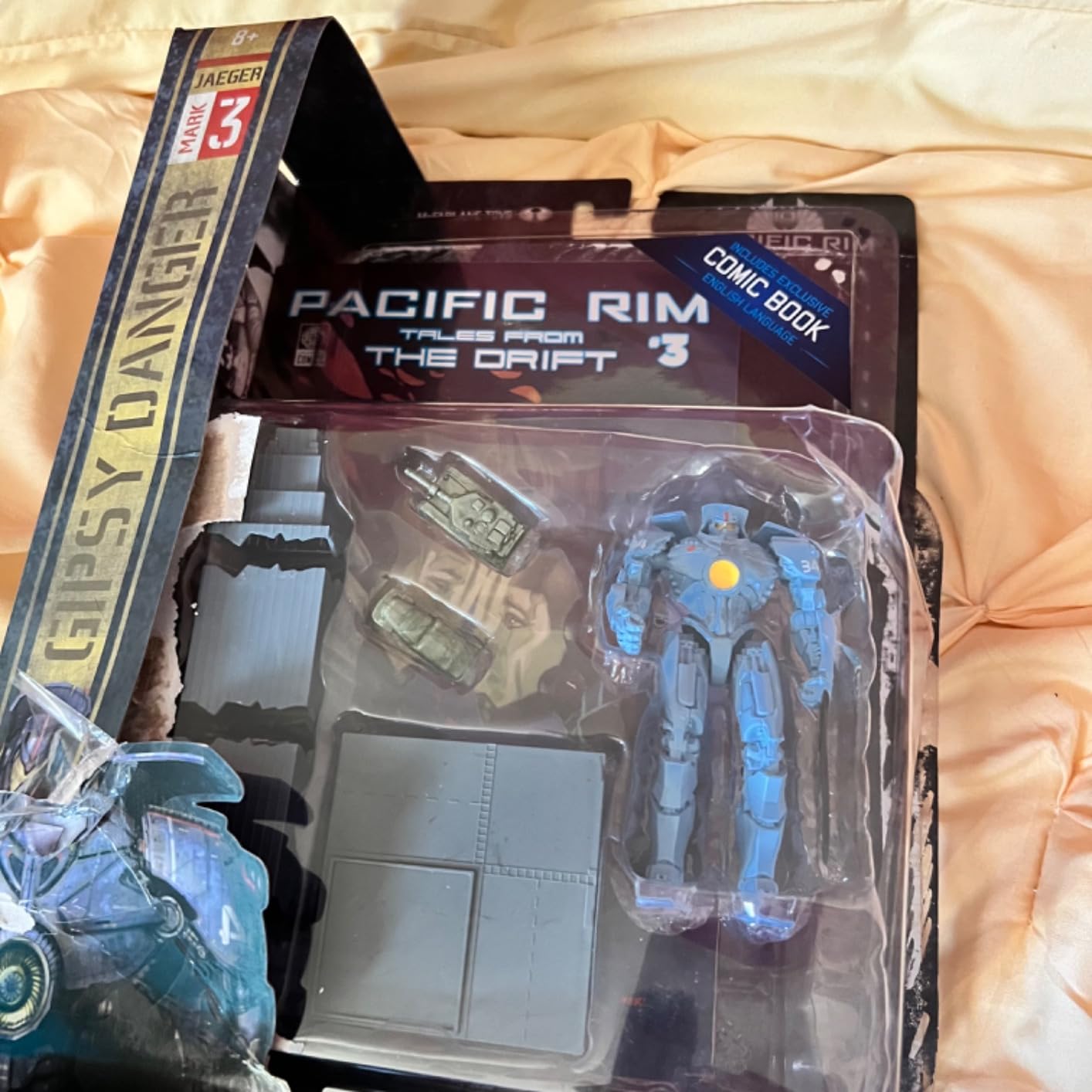 Pacific Rim McFarlane Toys Gipsy Danger (Jaeger) 4