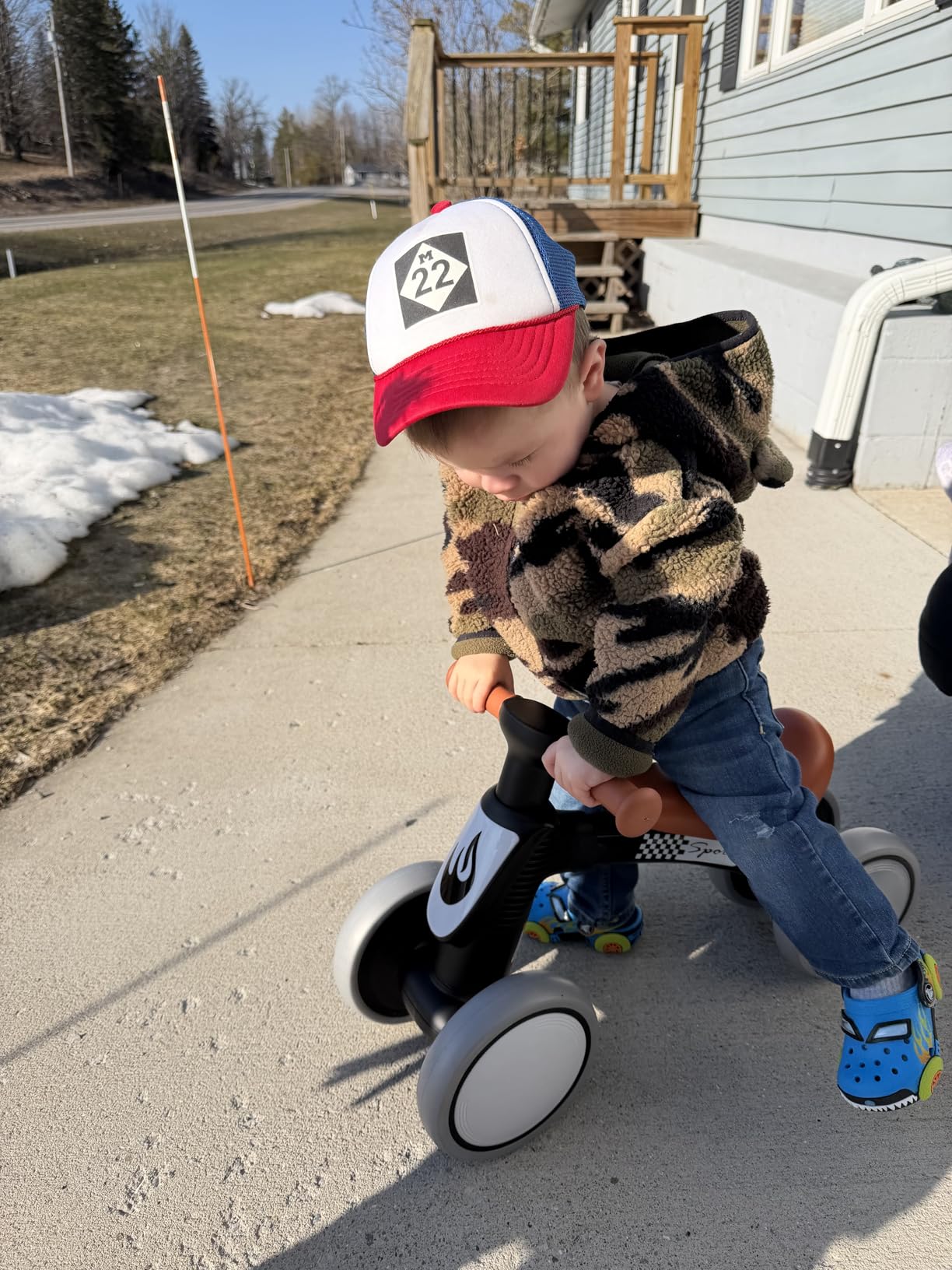 WETIFY Colorful Lighting Baby Balance Bike Toys for 1 Year Old Boy Gifts, 10-36 Month Toddler Balance Bike, No Pedal 4 Silence Wheels & Soft Seat First Bike, One Year Old Boy Birthday Gift. customer photo 2