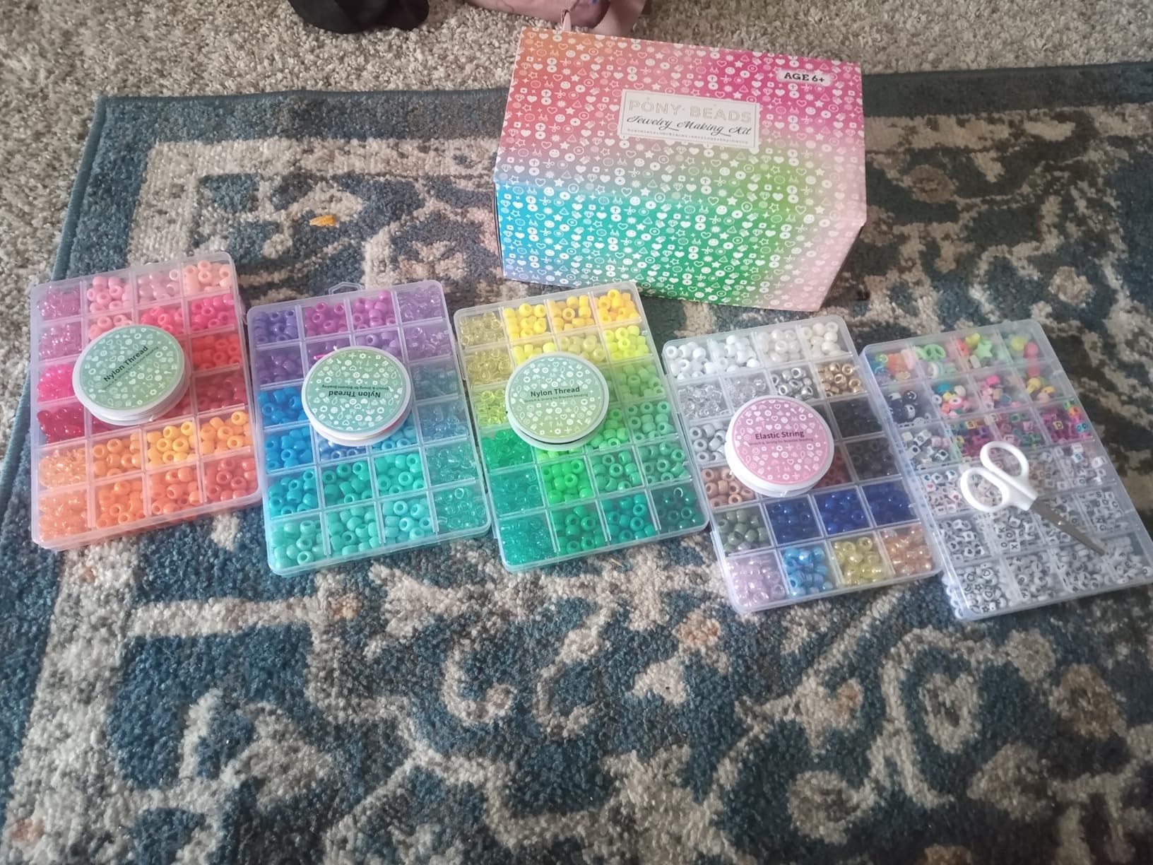 5 Boxes Bracelet Making Kit Pony Beads, 96 Colors 3500Pcs Kandi Beads for Bracelets with 800Pcs Letter Bead Friendship Bracelet Rave Accessories Craft Kits for Kids Adults Keychain Jewelry Making customer photo 2