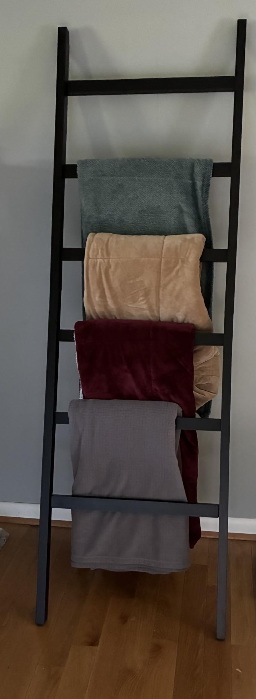 FUIN Blanket Ladder, 24in Wide Rustic Solid Wood Decor Rack, Burnt Brown customer photo 1