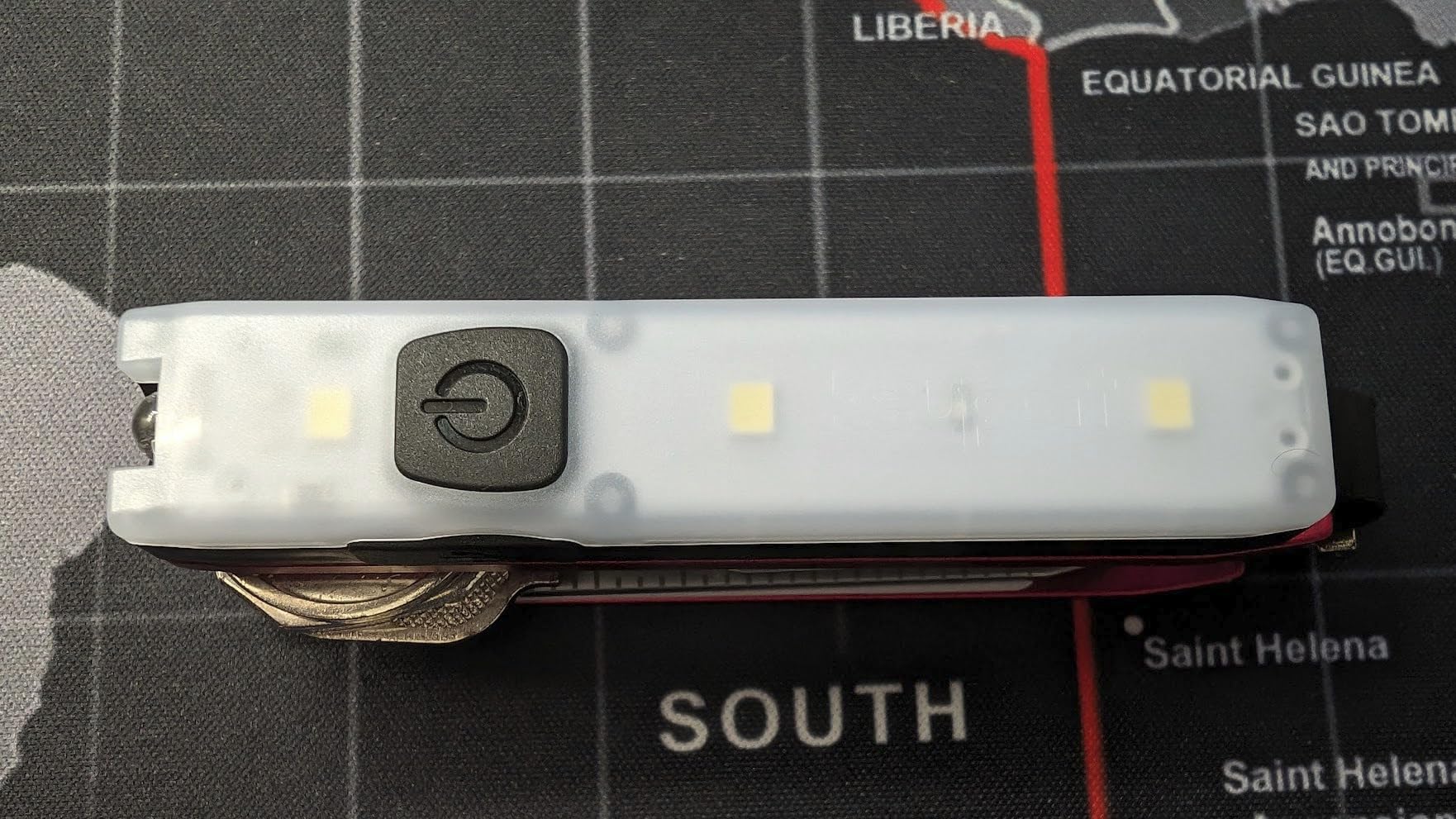 Keyport Essential Plus Kit: Pivot 2.0 Modular Key Organizer with Flashlight customer photo 1