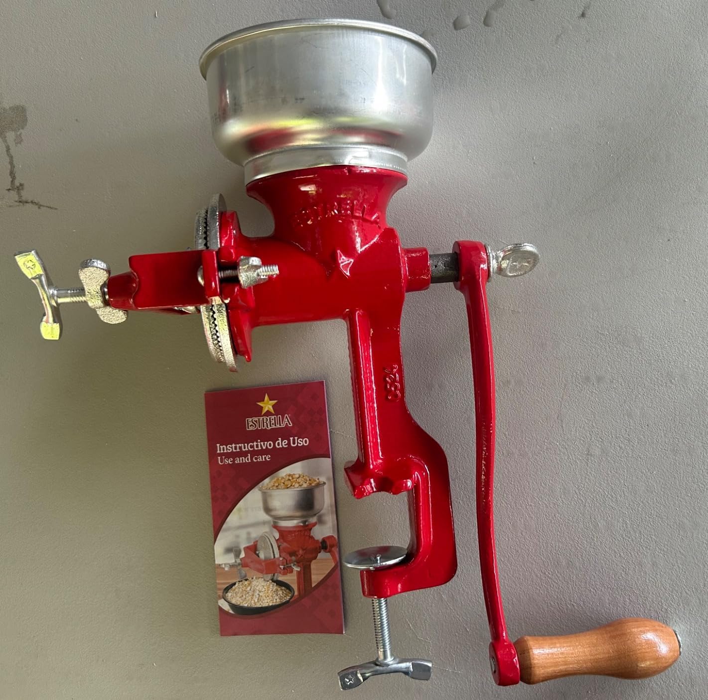 Estrella Manual Grain Mill, Molino para Moler Maiz, Cast Iron Grinder customer photo 1