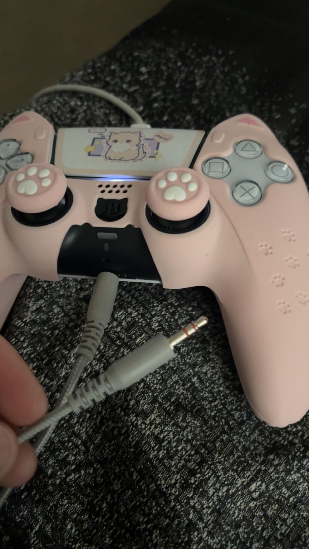Lightweight Gaming Headset, RGB Lighting, Wired Over Ear Headphones with Mic for PC Laptop PS4 PS5 Switch, Stereo Surround Sound, Self-Adjusting Headband, Pink Cat Ear customer photo 1