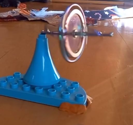 QLKUNLA Gyroscope Toy Metal Anti Gravity Rotating Desk Gyroscope Flying Motion Balance Physics Toy Educational Training Gift customer photo 1