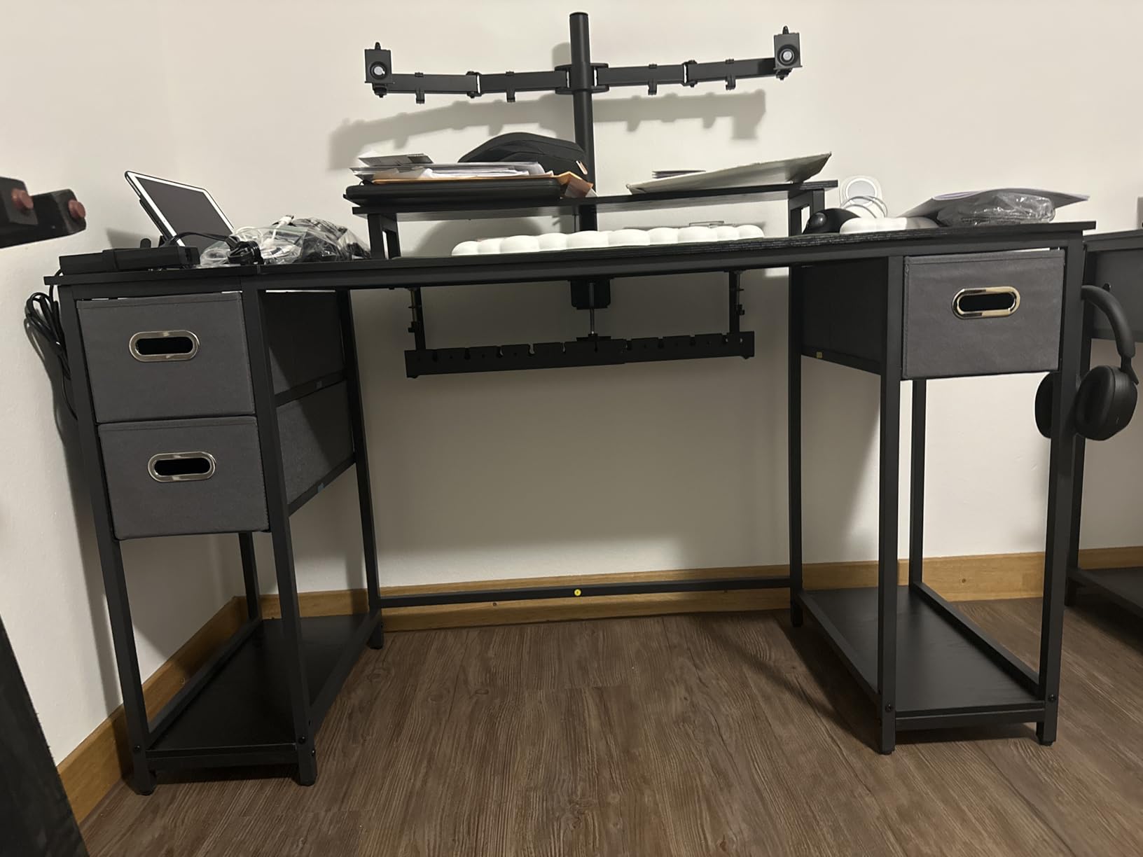 Pamray 39 Inch Small Computer Desk with Monitor Stand and Drawer for Gaming customer photo 1