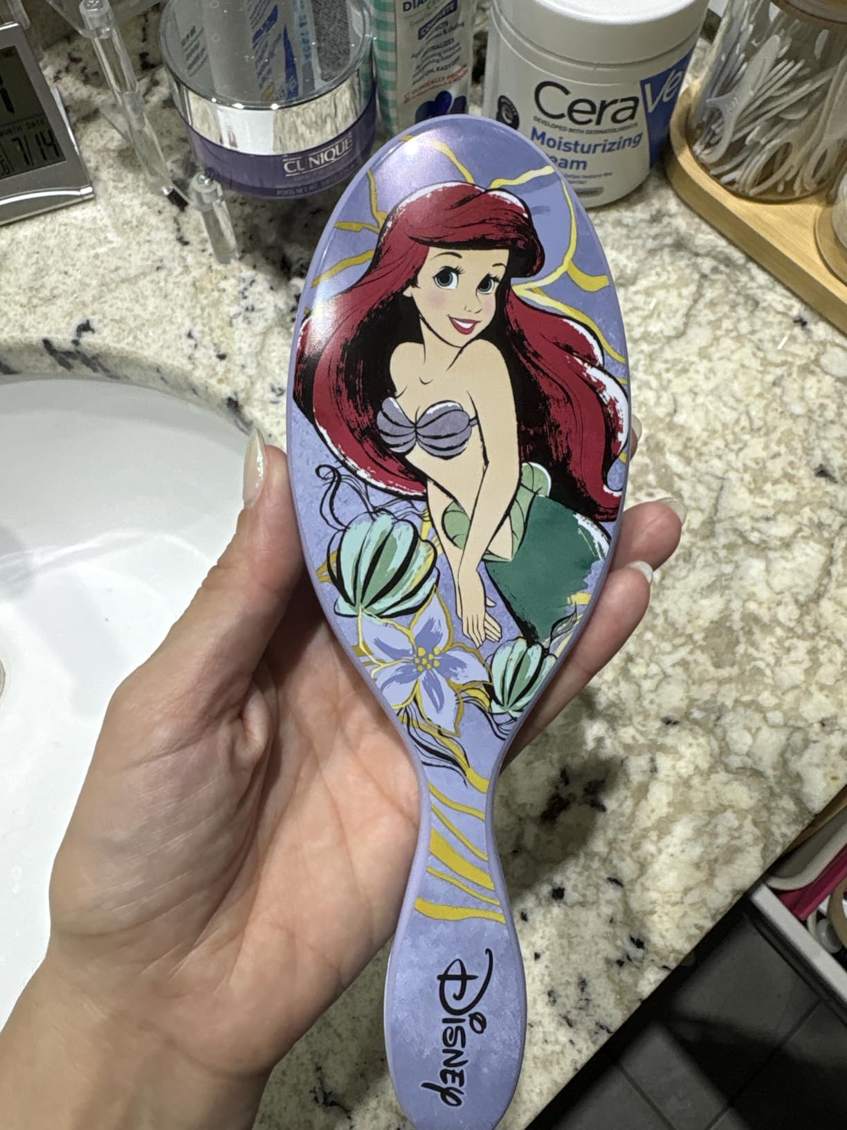 Wet Brush Disney Original Hair Detangler, Ariel (Elegant Princess), Ultra-Soft IntelliFlex Bristles, Detangling Brush Glides Through Tangles (Wet Dry & Damaged Hair), Women & Men customer photo 1