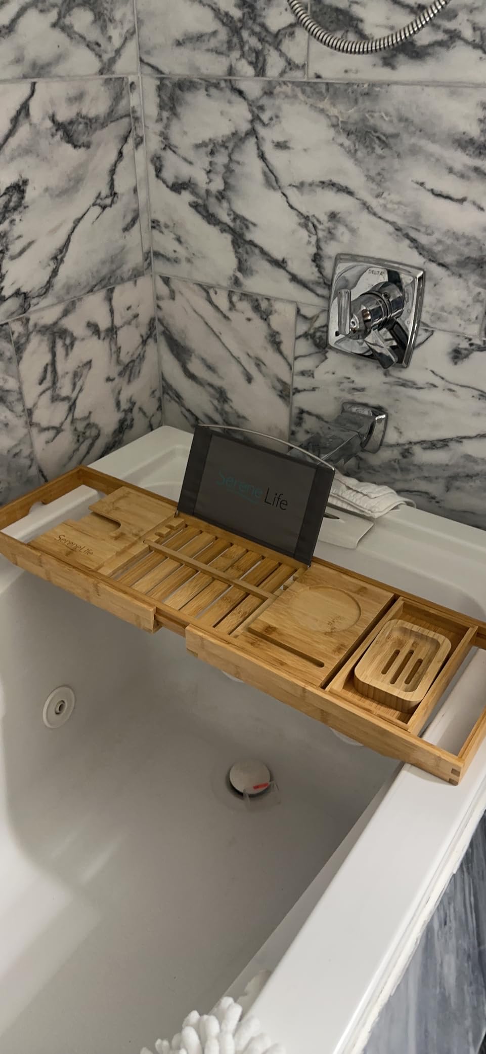 SereneLife Premium Bathtub Tray Caddy with Gift Box and Bow Set, Expandable Bath Tray, Unique House Warming Gifts for Mom, Women, Wedding, Anniversary, Bridal Shower, Fit for All Tub - Brown, Gift Set customer photo 1
