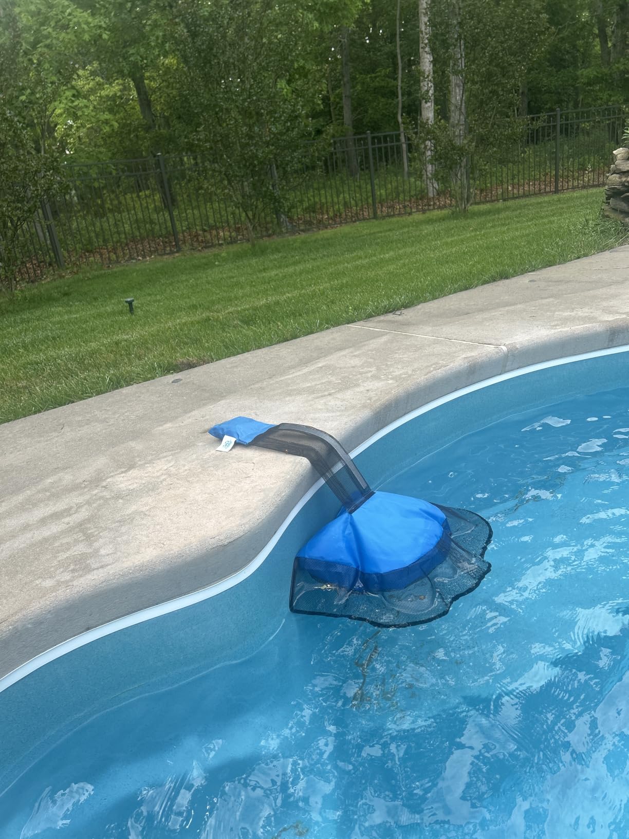 Pro Pool Animal Critter Escape Ramp 2Pcs Frog Saver Pads Ladder for Swimming Pools Lily Pad for Frogs Float Life Saving Wildlife Duck Duckling Creature Rescue Bridge Log Maintenance Kits Accessories customer photo 2