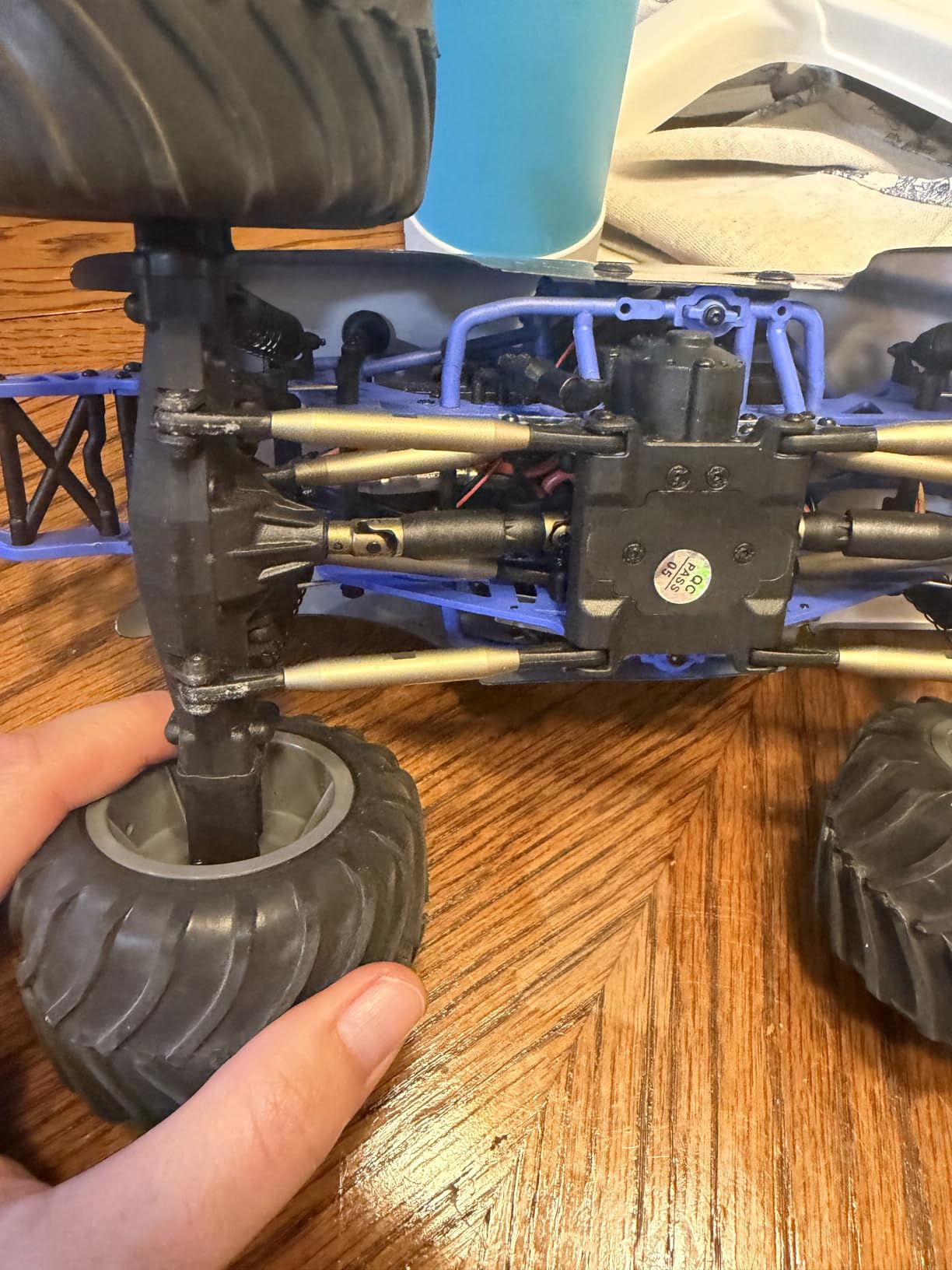 Losi 1/18 Mini LMT Son Uva Digger 2S 4X4 RTR Brushed Monster Truck Battery & Charger Included Blue LOS01026T2 customer photo 2