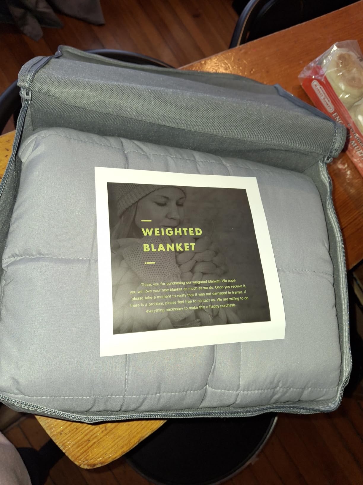 Topblan Cooling Weighted Blanket for Adults, 20 lbs 60 x 80 Queen Size Bed customer photo 2