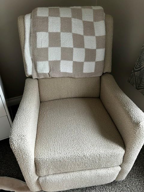Delta Children Mercer Electronic Power Recliner and Swivel Glider with USB Port in LiveSmart Performance Fabric - Water Repellent & Stain Resistant, Pearl customer photo 2