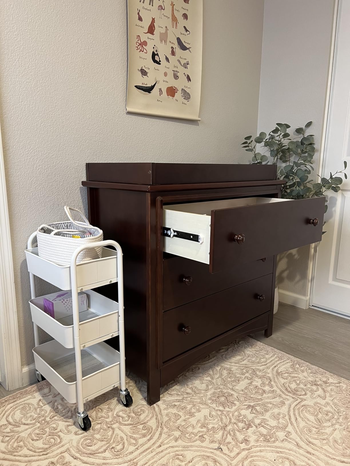 Delta Children Perry 3 Drawer Dresser with Changing Top and Interlocking Drawers, Walnut Espresso customer photo 2