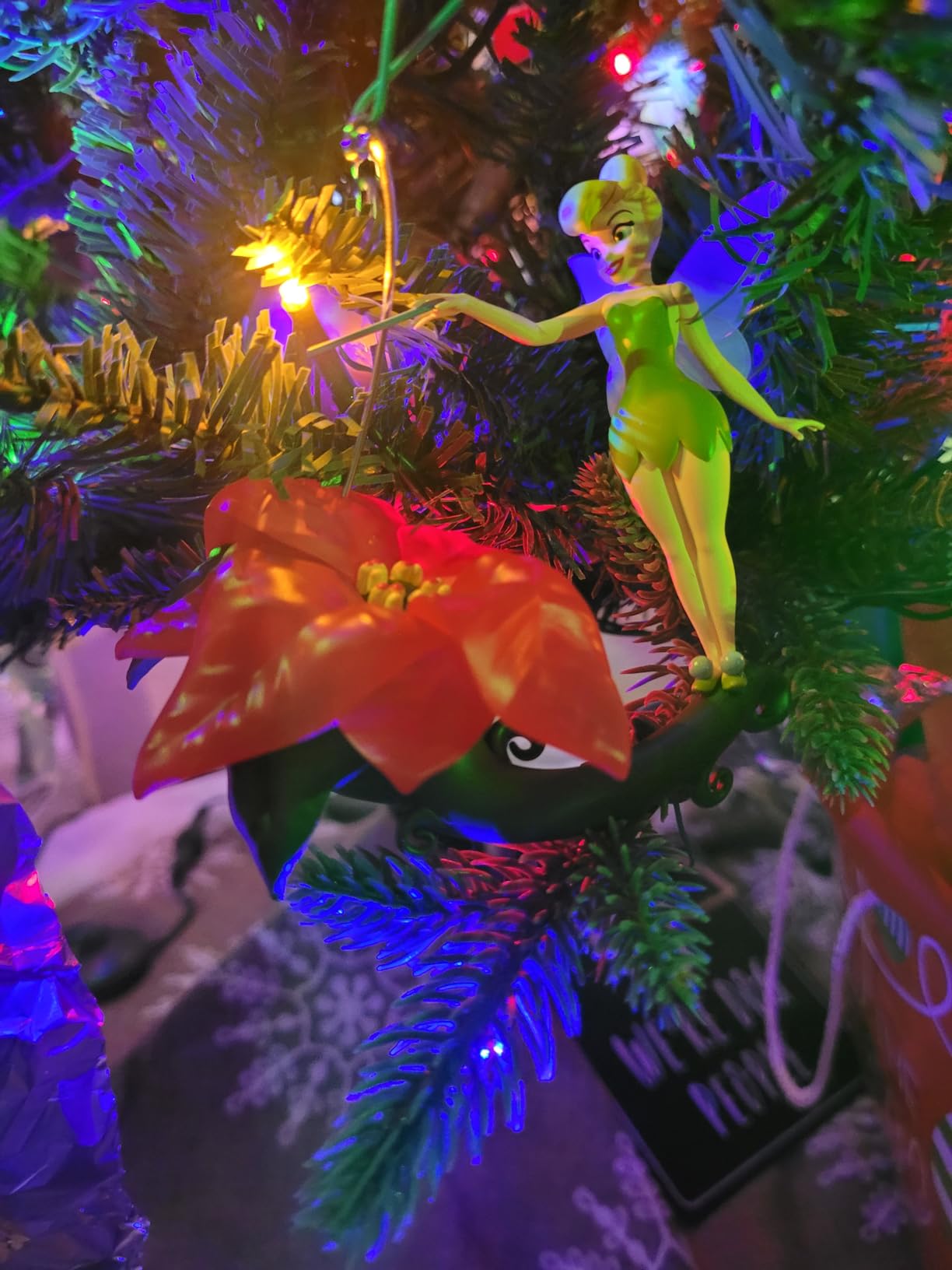 Hallmark Keepsake Disney Princess Christmas Ornament 2024, Disney Aladdin Jasmine and Rajah, Gifts for Fans customer photo 1