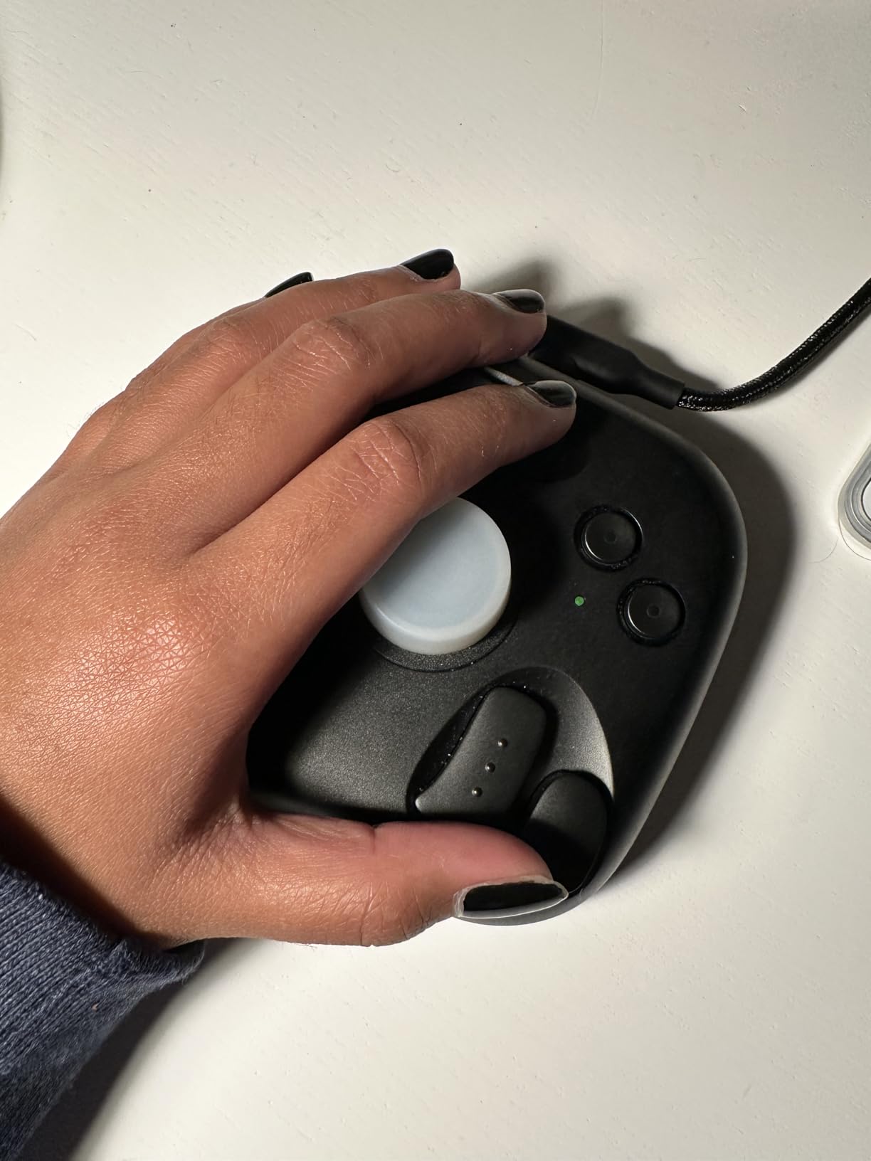TourBox Lite Drawing Controller, 8 Custom-Shaped Controls, Wired, Black | 8-Control, Knob & Scroll, Intuitive Illustration Workflow, Custom Software, Clip Studio Paint Photoshop customer photo 1