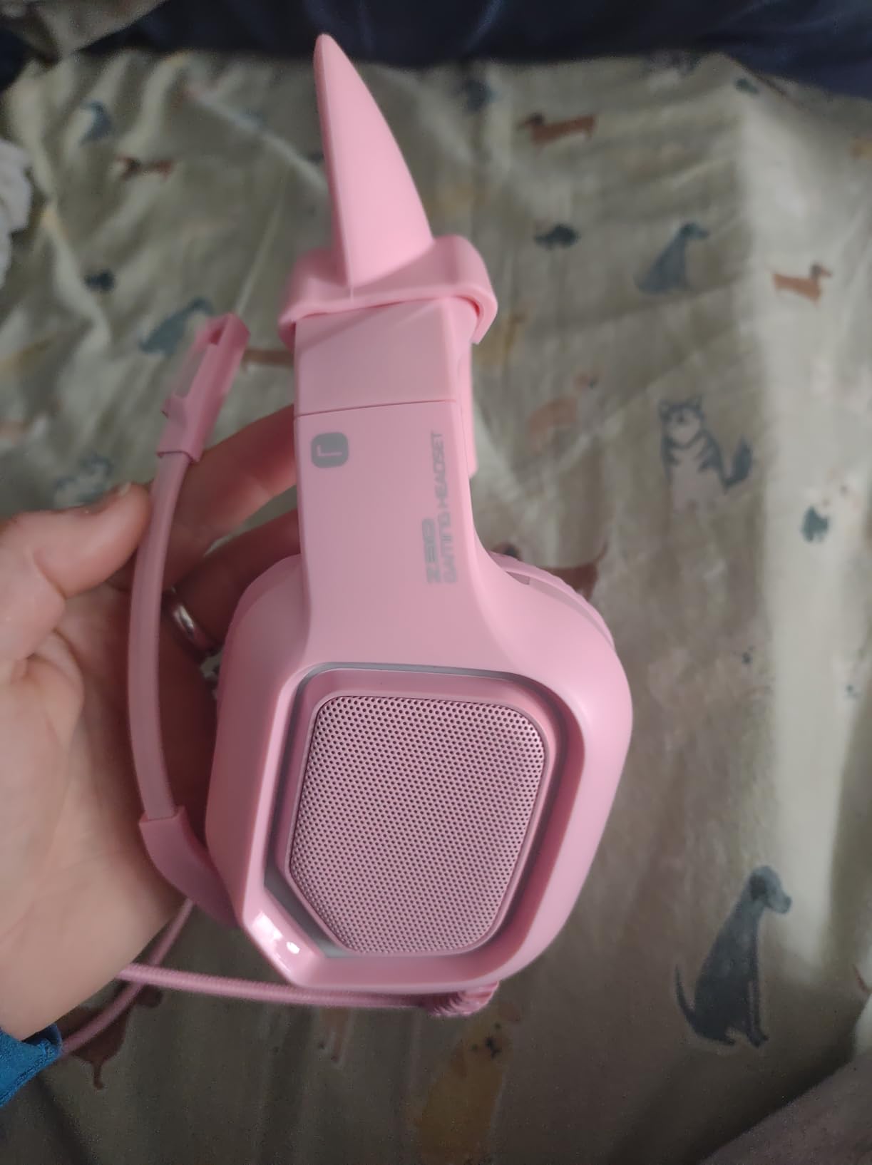 ZIUMIER Pink Wired Gaming Headset with Detachable Cat Ears customer photo 1