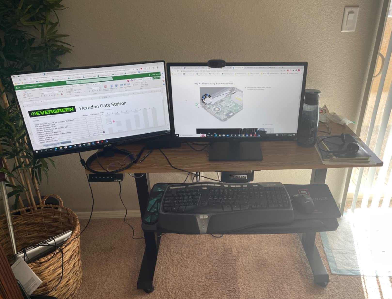 EUREKA ERGONOMIC Adjustable Keyboard Tray Under Desk, 28x11 Inch Large Slide Out Keyboard & Mouse Platform Tray, Wooden Pull Out Computer Keyboard Drawer for Typing Home Office Desk, Black customer photo 1