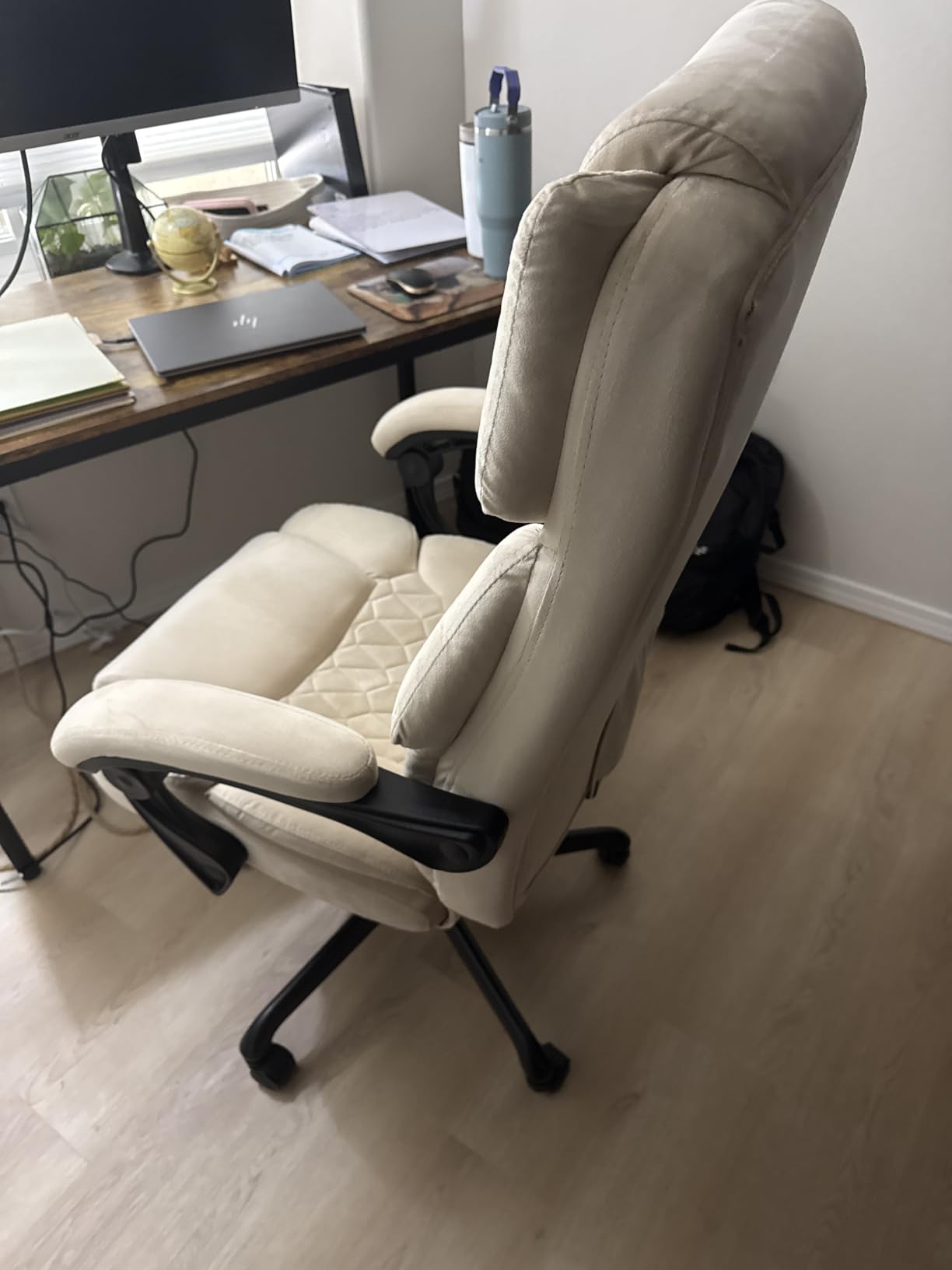 Massage Office Chair with Foot Rest 6 Points Vibration and Heat Home Office Desk Chairs for Heavy People 400lbs Reclining Managerial Chairs Ergonomic Executive Chair (Black) customer photo 2