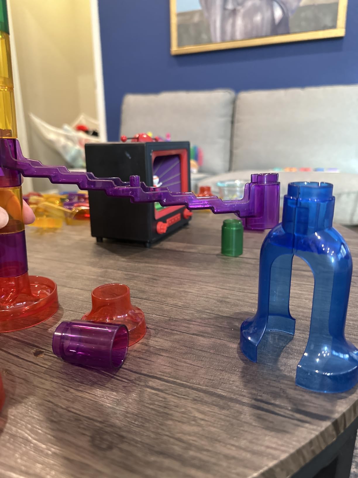 Meland Marble Run - 132Pcs Marble Maze Game Building Toy for Kid, Marble Track Race Set & STEM Learning Toys for Boy Girl Age 3 4 5 6 7 8 9+ (102 Translucent Marbulous Pcs & 30 Glass Marbles) customer photo 1
