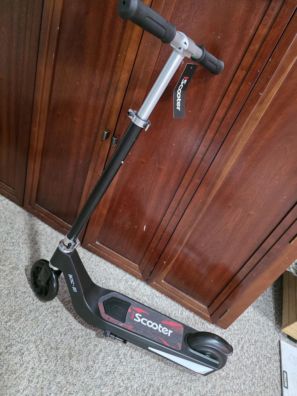 iScooter IK3 Serious Electric Scooter for Kids Aged 6-12 customer photo 1