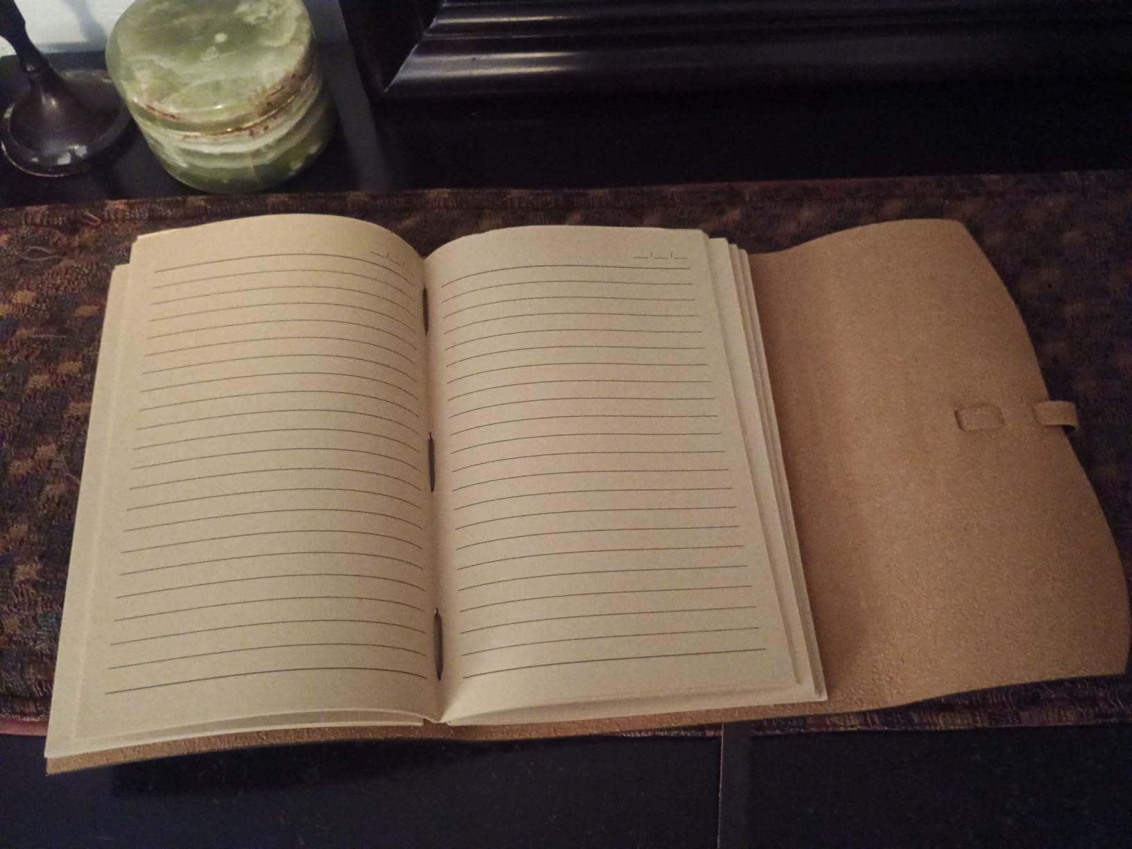 RILIHO Leather Journal Notebooks for Work, A5 Size Diary, 6x8.1 Inch, Genuine Leather Journals for Writing, Vintage Style Personalized Journal, Ideal for Women and Men, Artists, Travelers, Dark Brown customer photo 1
